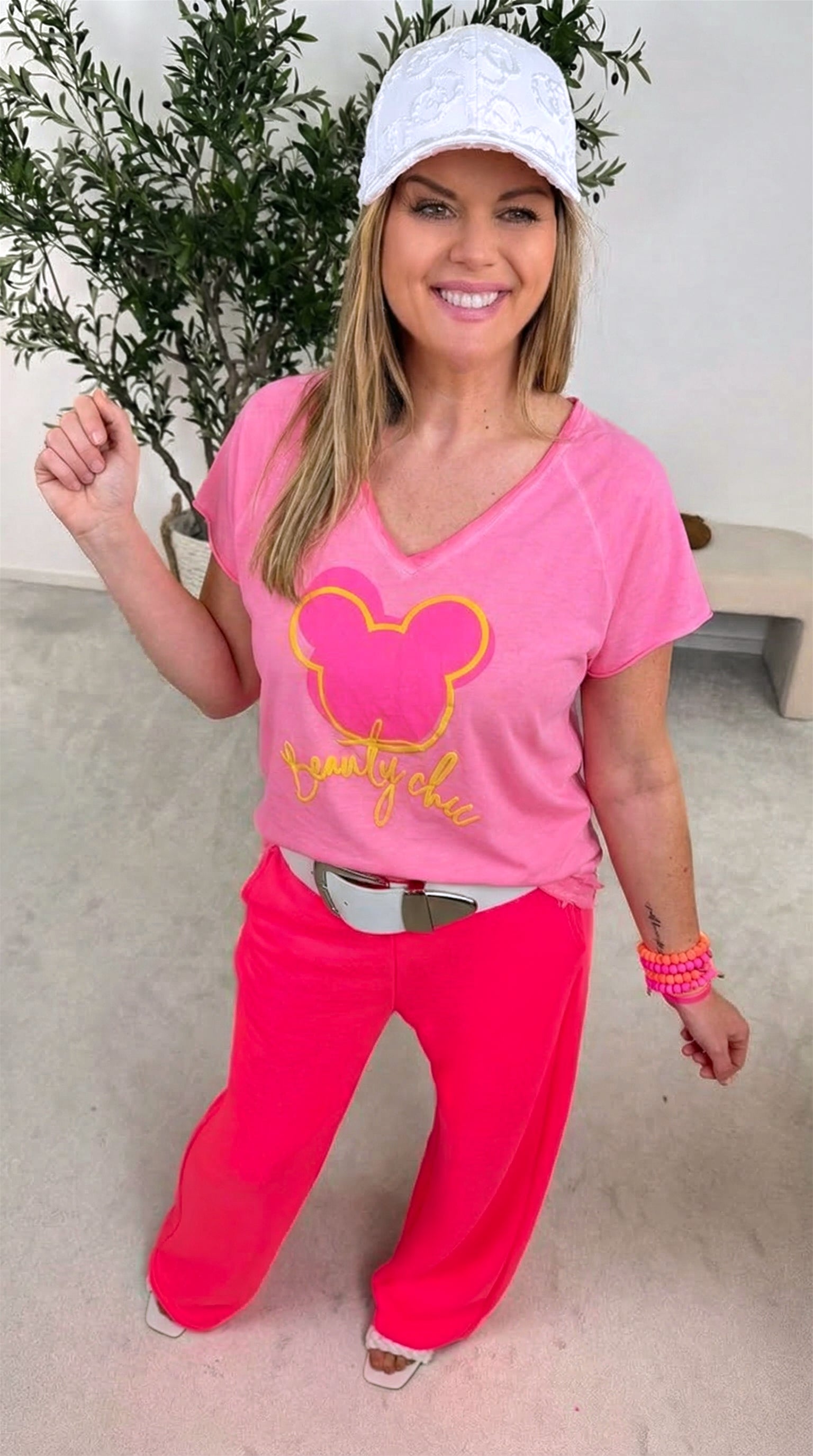 T-Shirt Street Beauty *Neon Pink*