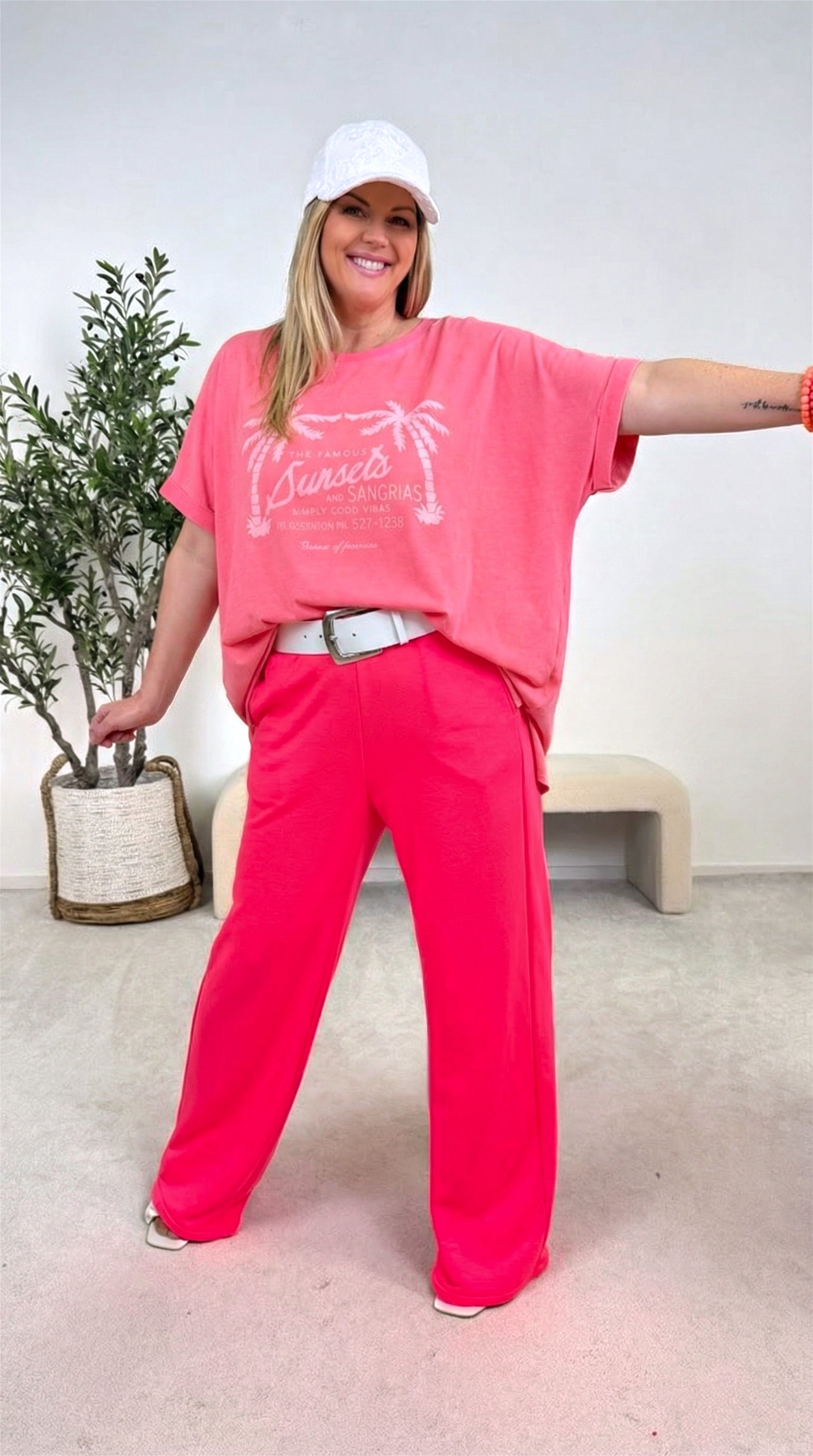 T-Shirt Famous Sunset *Neon Pink*