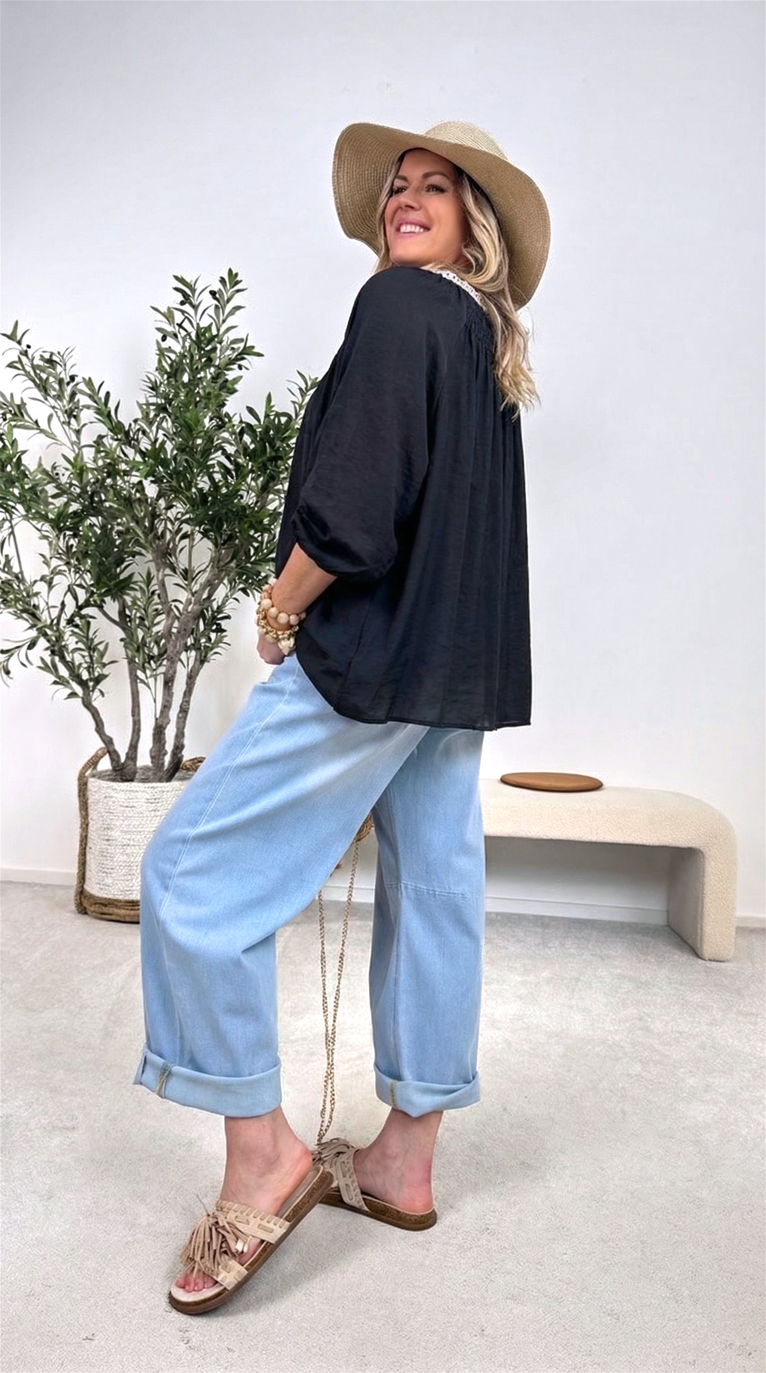 Blusenshirt Bali Harmony *Schwarz* (lieferbar ab 23.3.26)