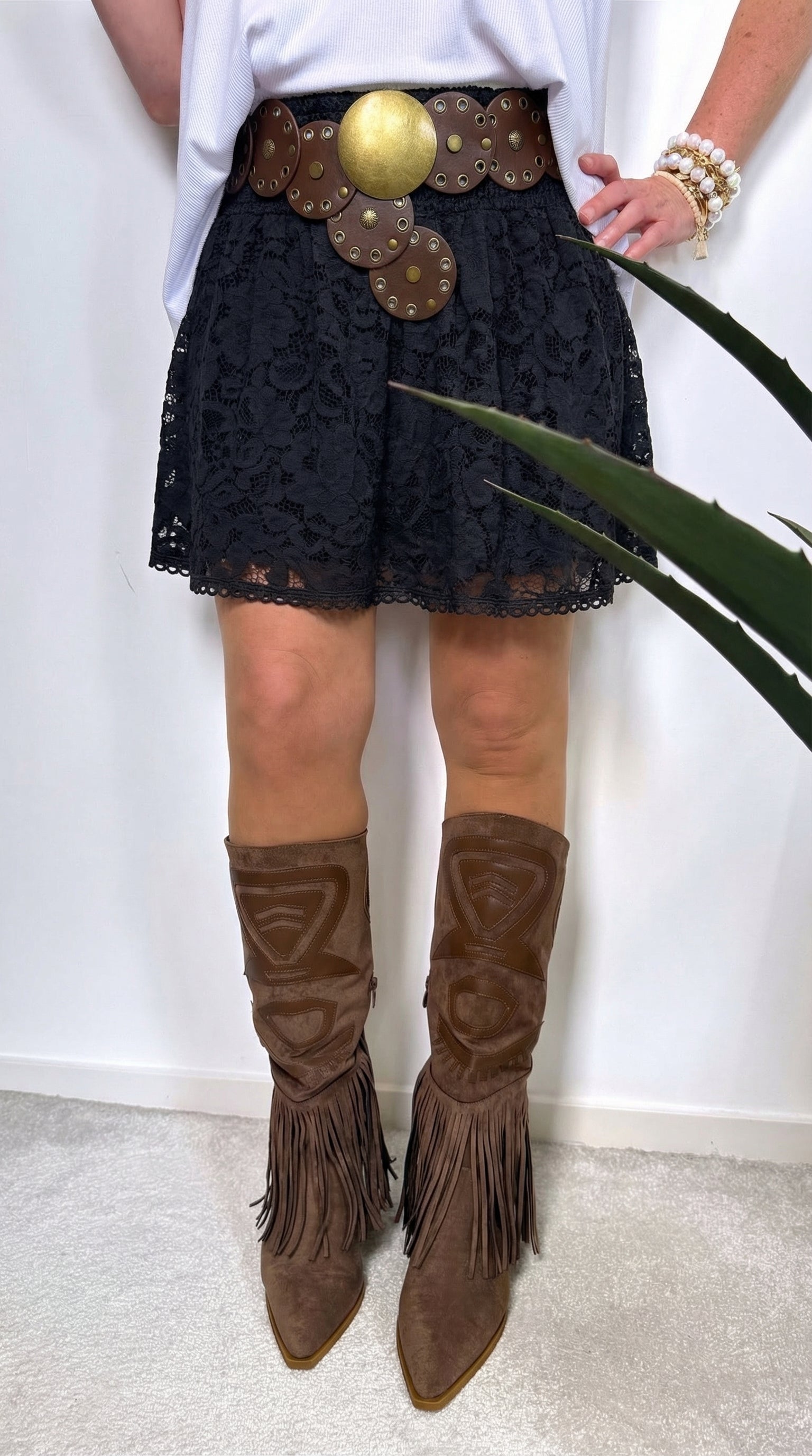 Kurze Hose Lace Darling *Schwarz* (lieferbar ab 2.4.26)