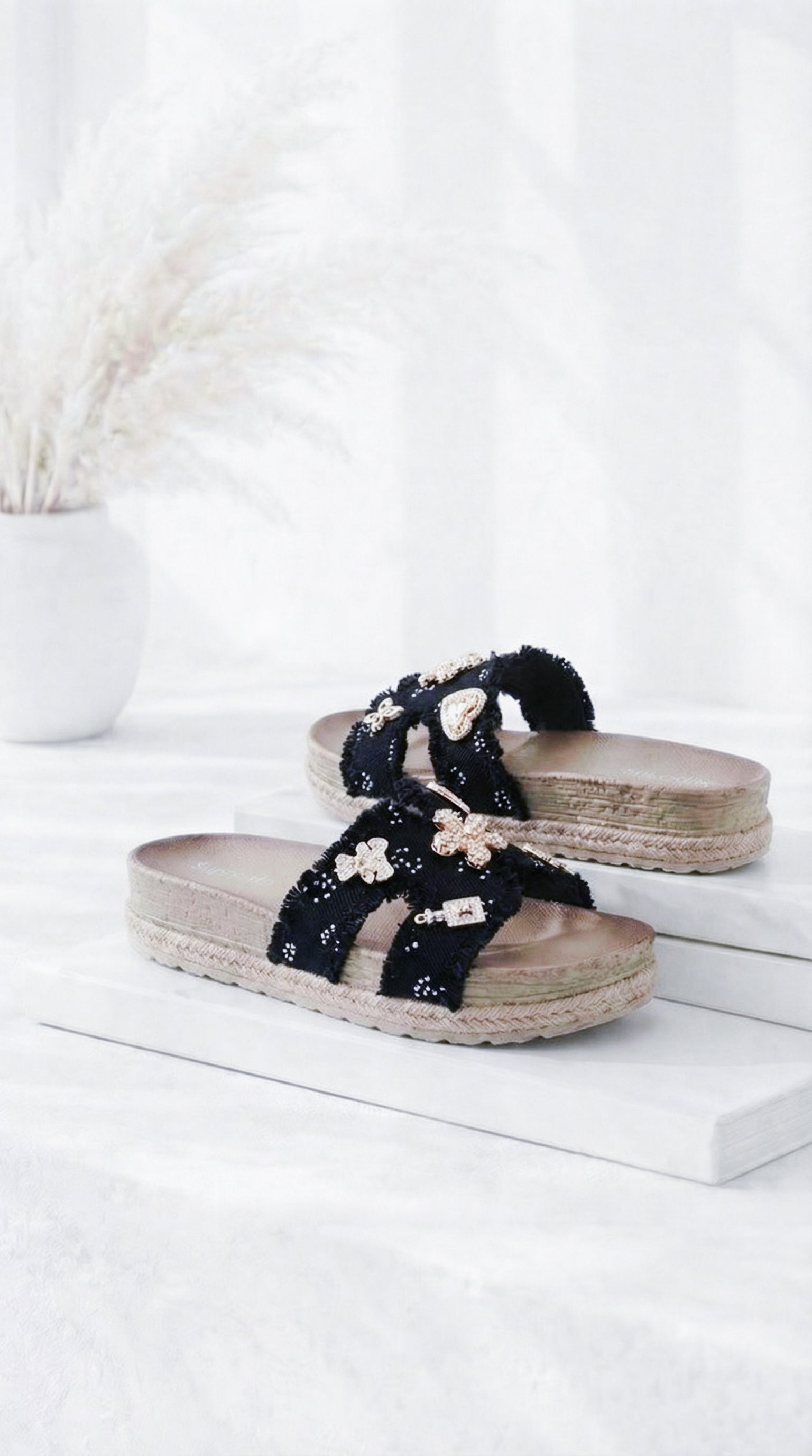 Sandale Golden Boho *Schwarz*