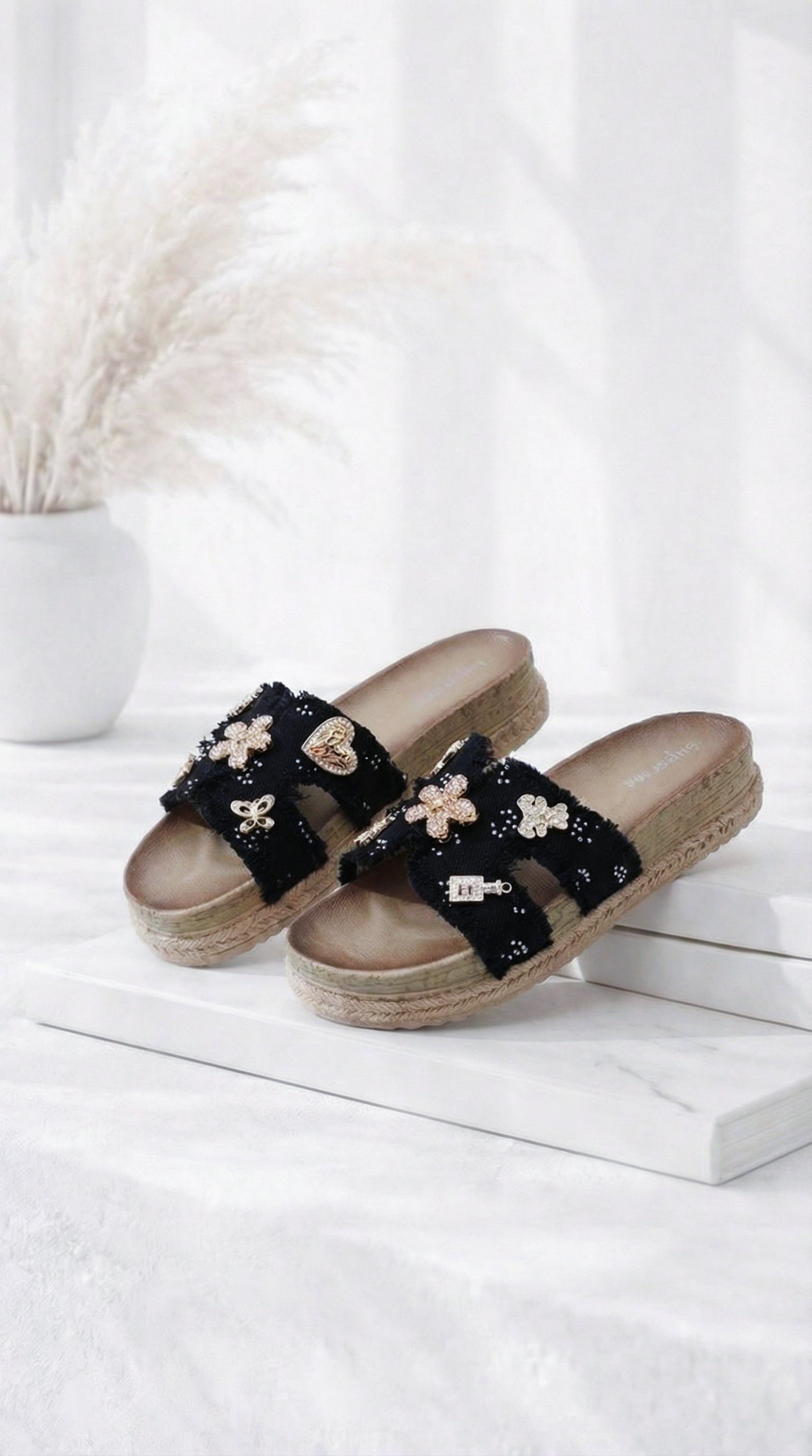Sandale Golden Boho *Schwarz*