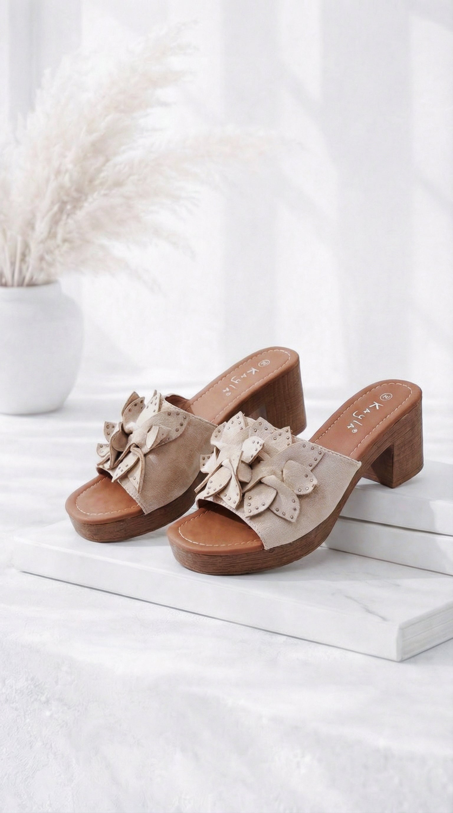 Sandale Summer Flower *Beige*