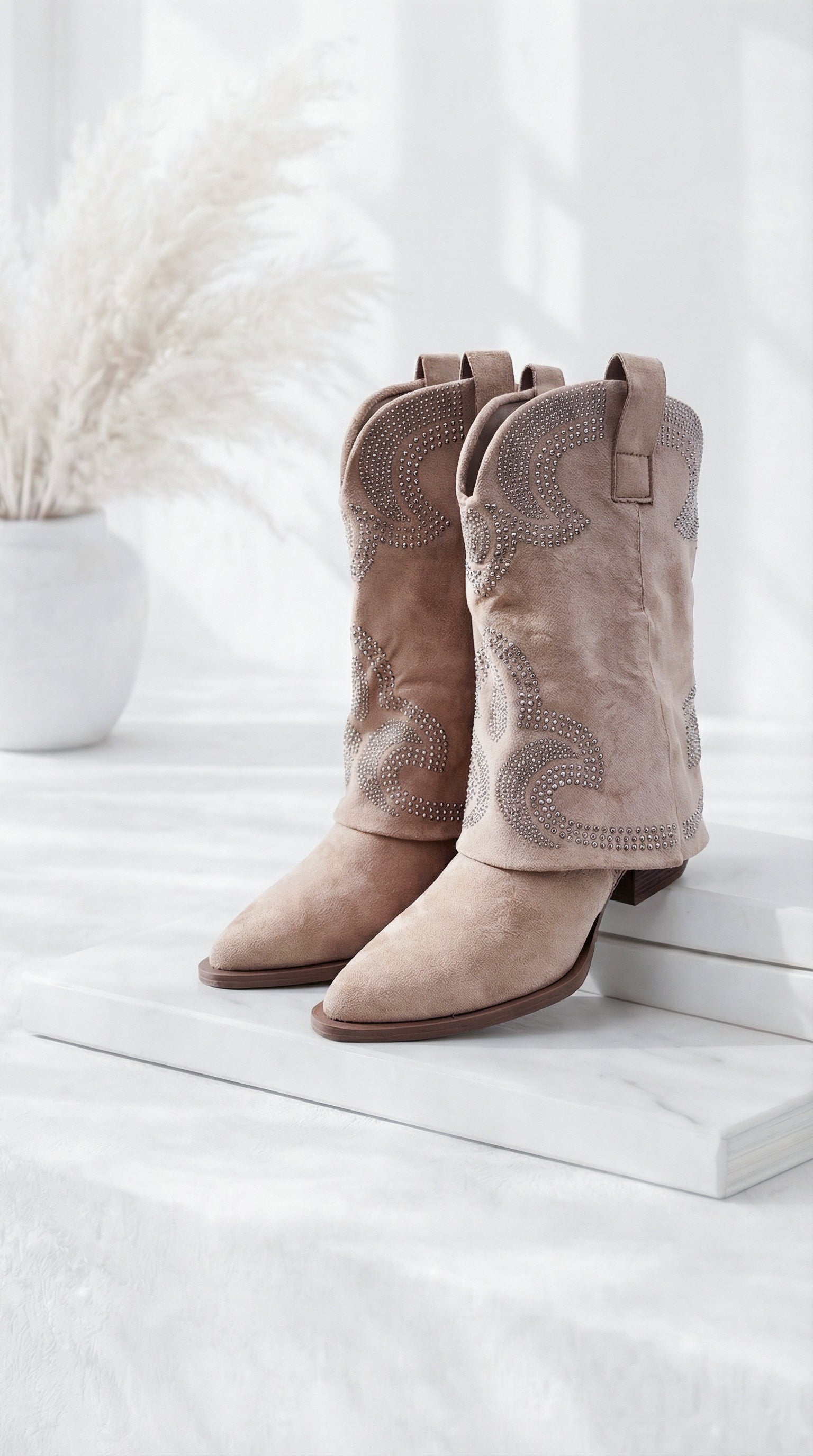 Boots Wild Air