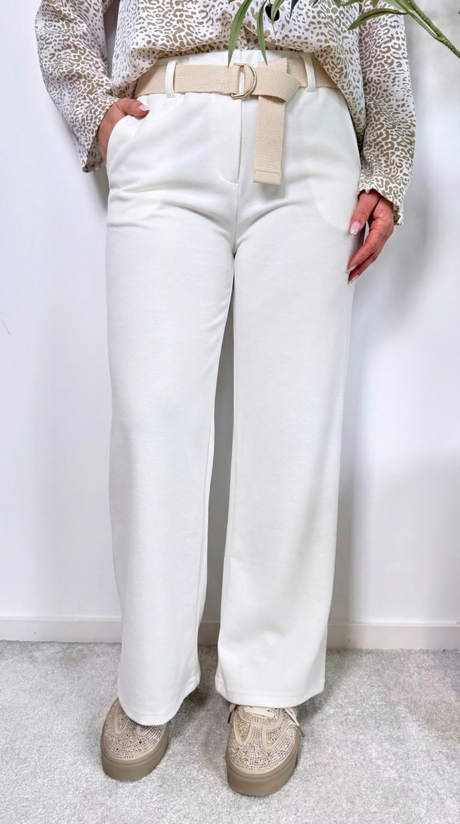 Hose Boss Babe *Weiß*