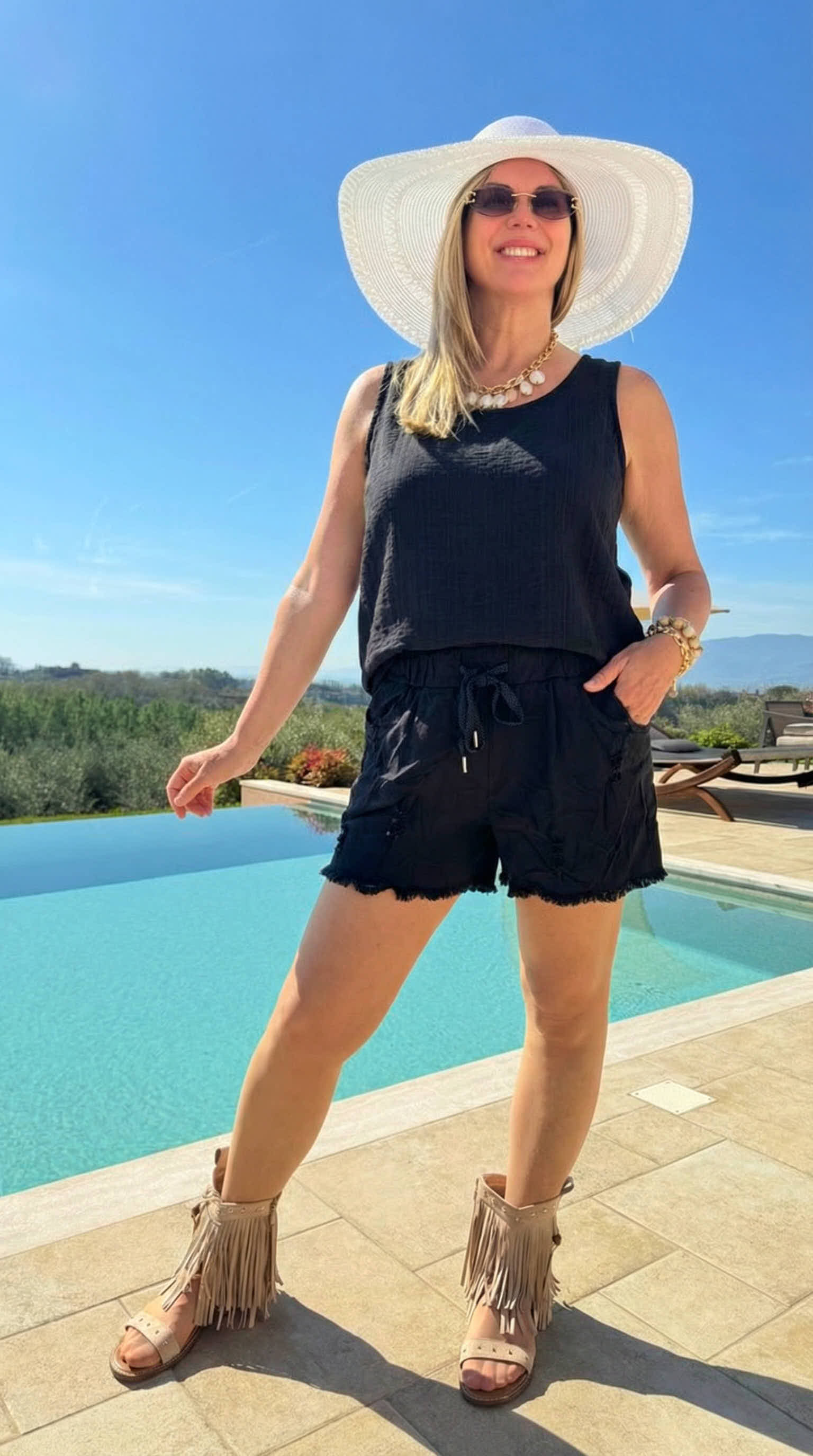 Kurze Jogpants Sunshine *Schwarz*