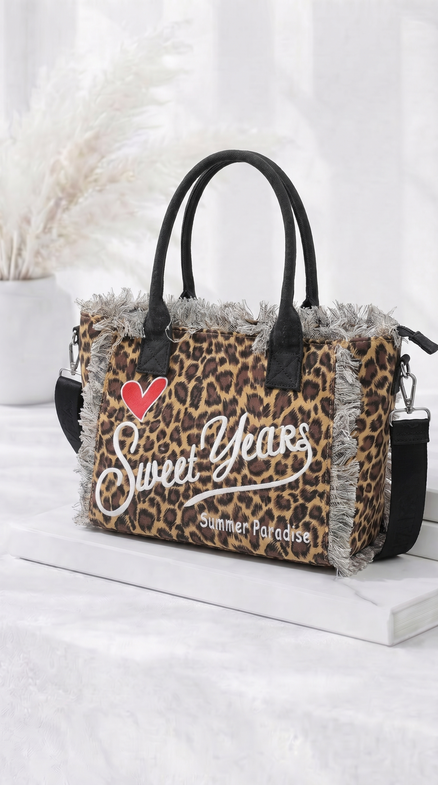 Shopper Leo Sweety