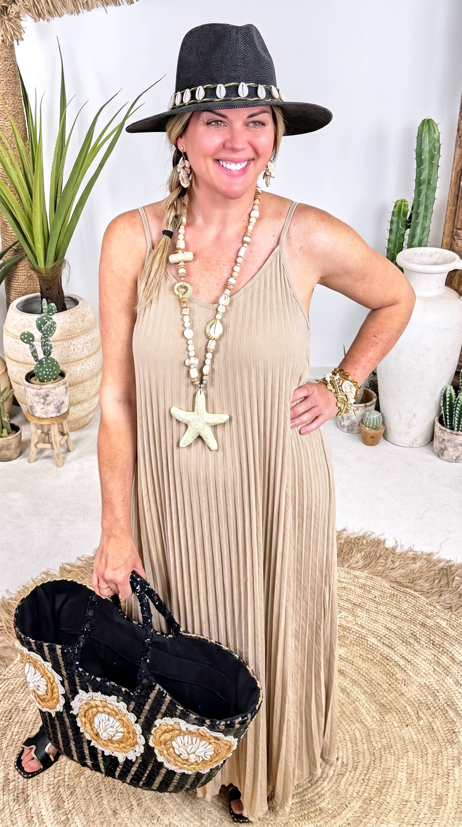 Langes Kleid Plissee Flow *Beige*