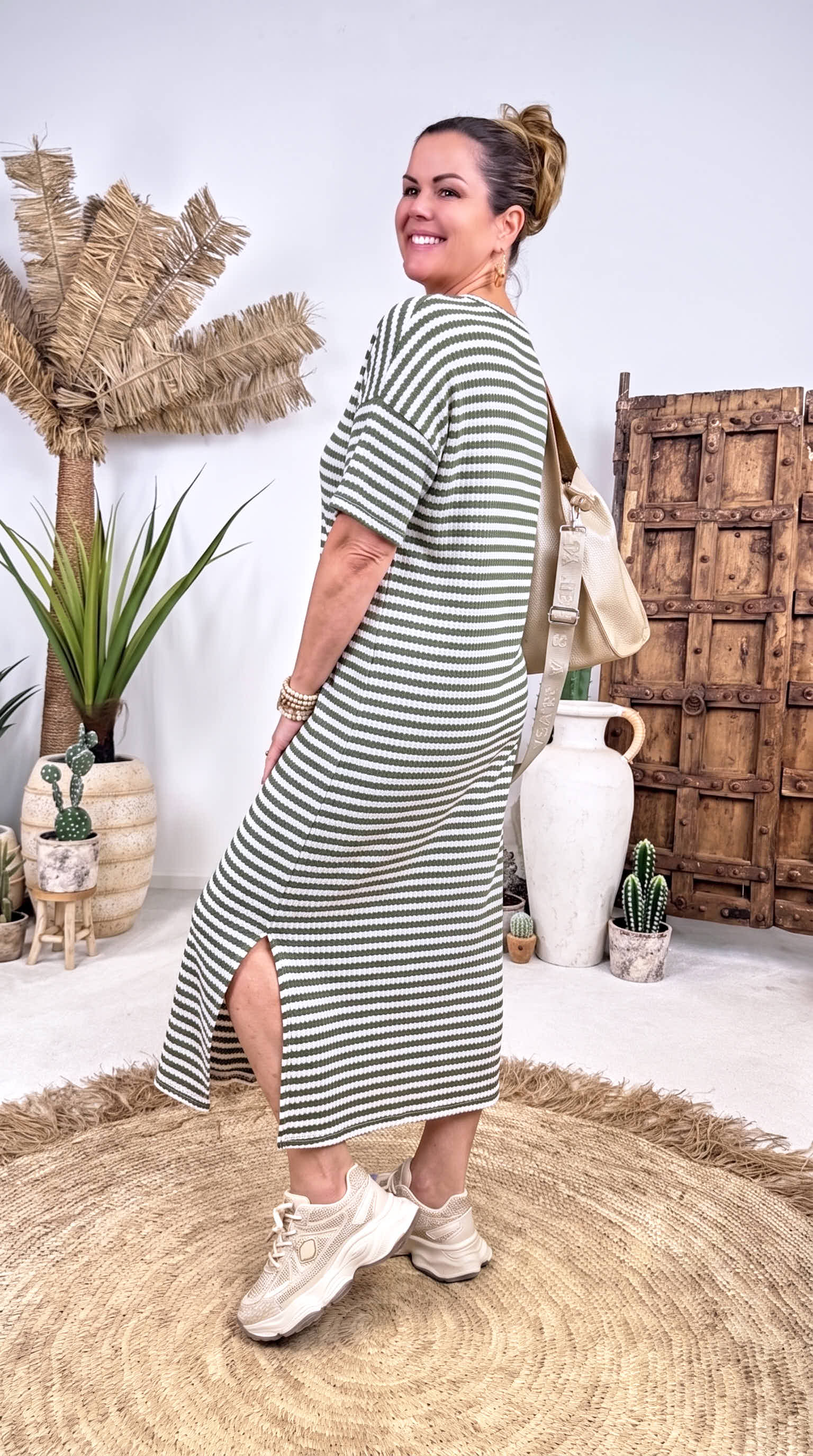 Langes Kleid Beyond Beauty *Grün*