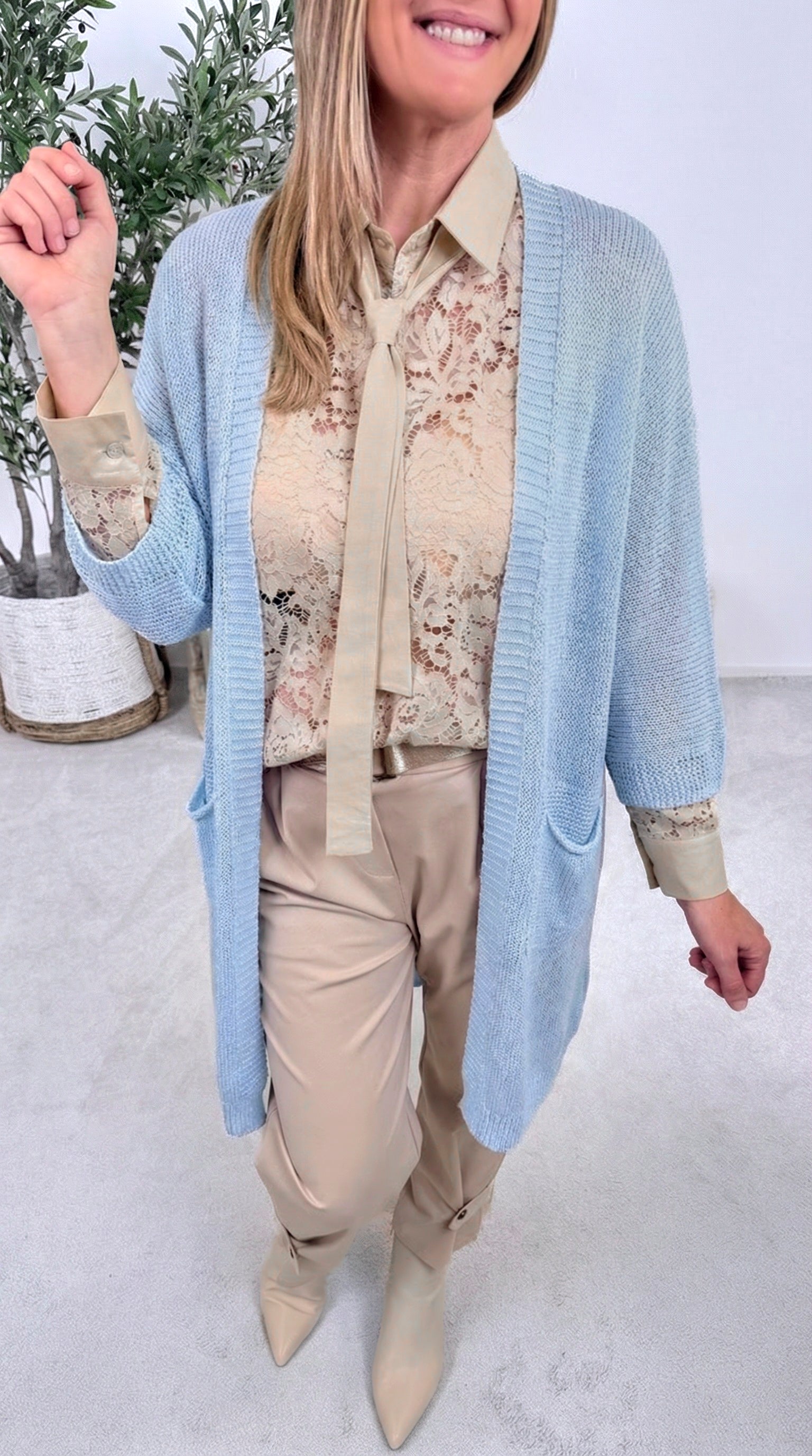 Netz-Strickjacke Turin *Hellblau*