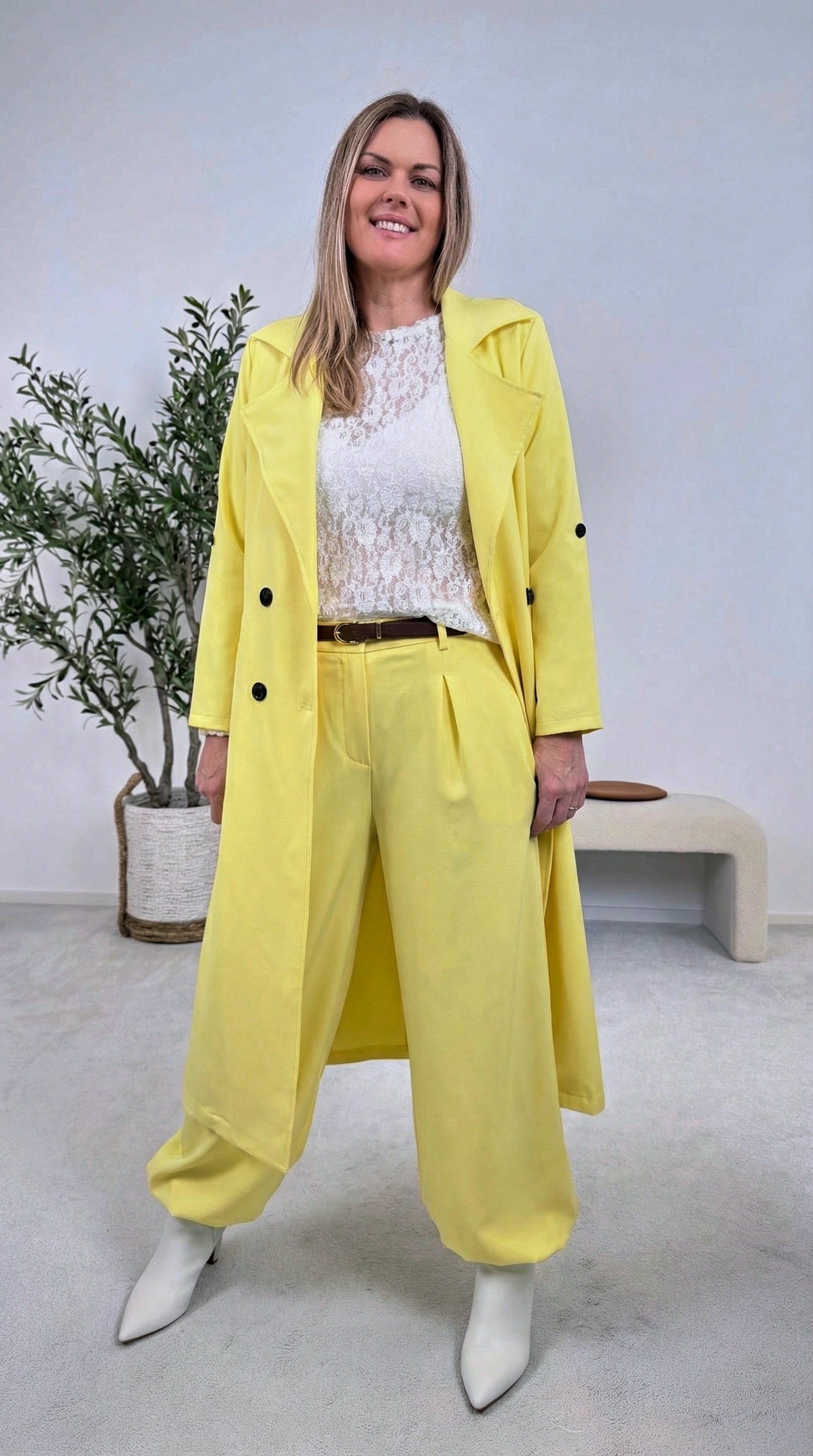 Dünner Trenchcoat Femme Authority *Gelb*