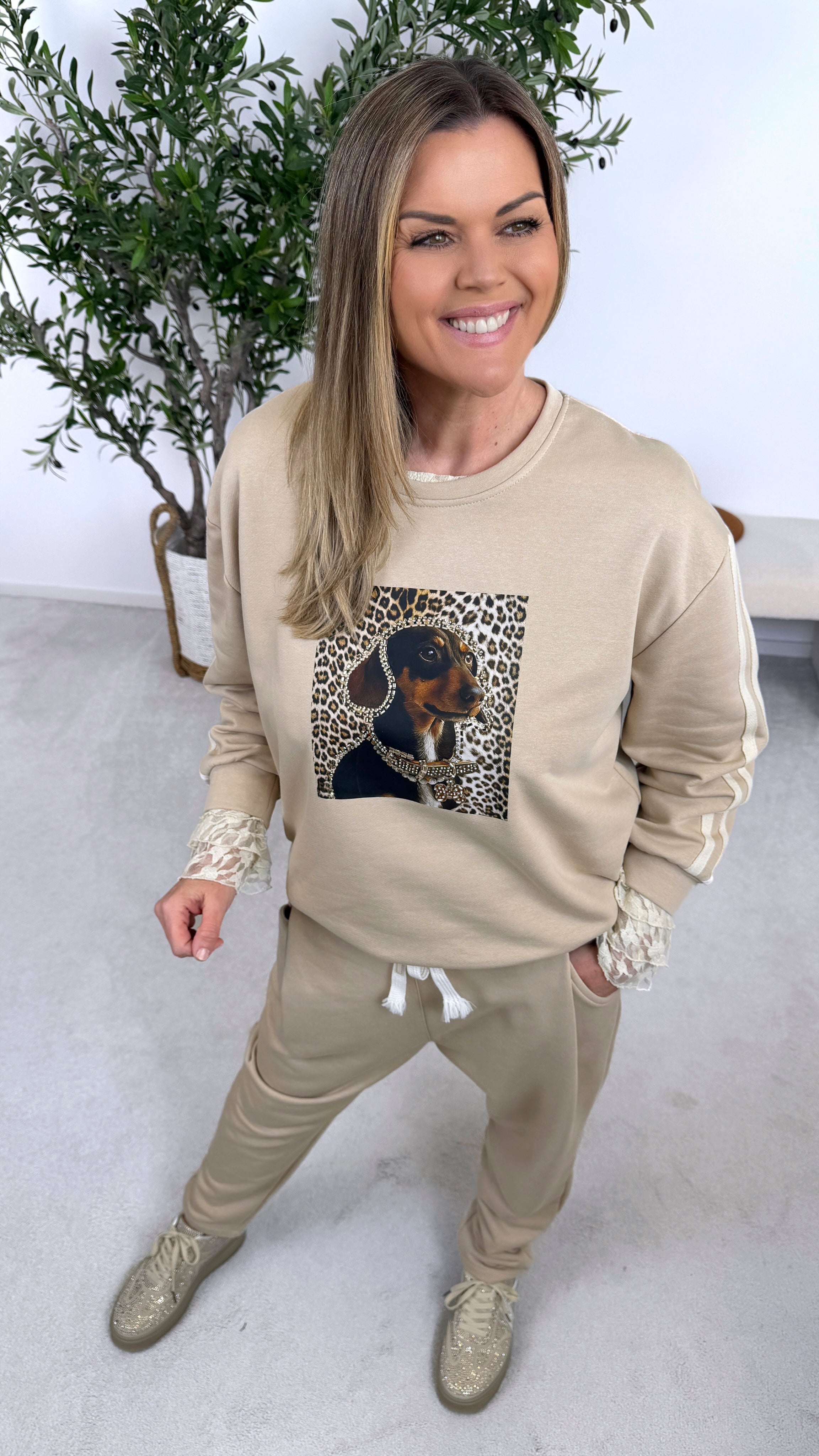 Sweatshirt Leo Dog *Beige*