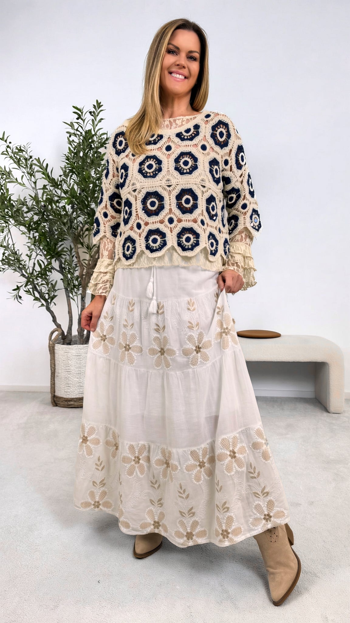 Häkelshirt Oasis Bloom *Dunkelblau*