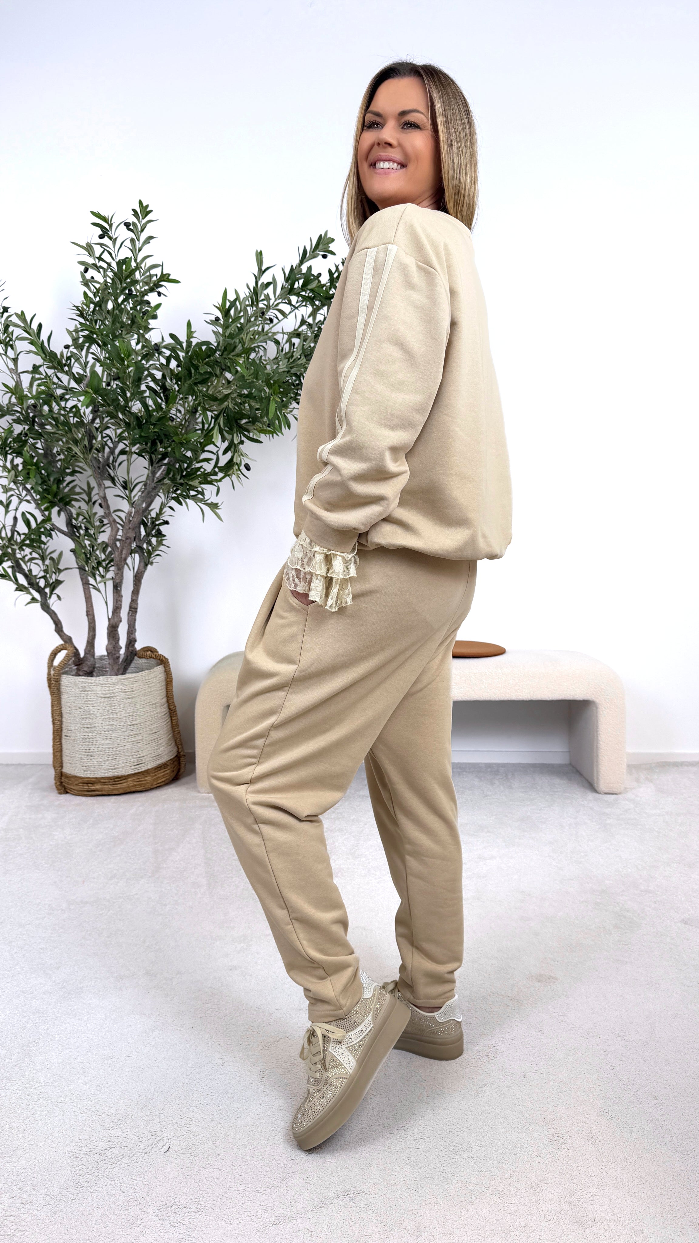 Sweatshirt Leo Dog *Beige*