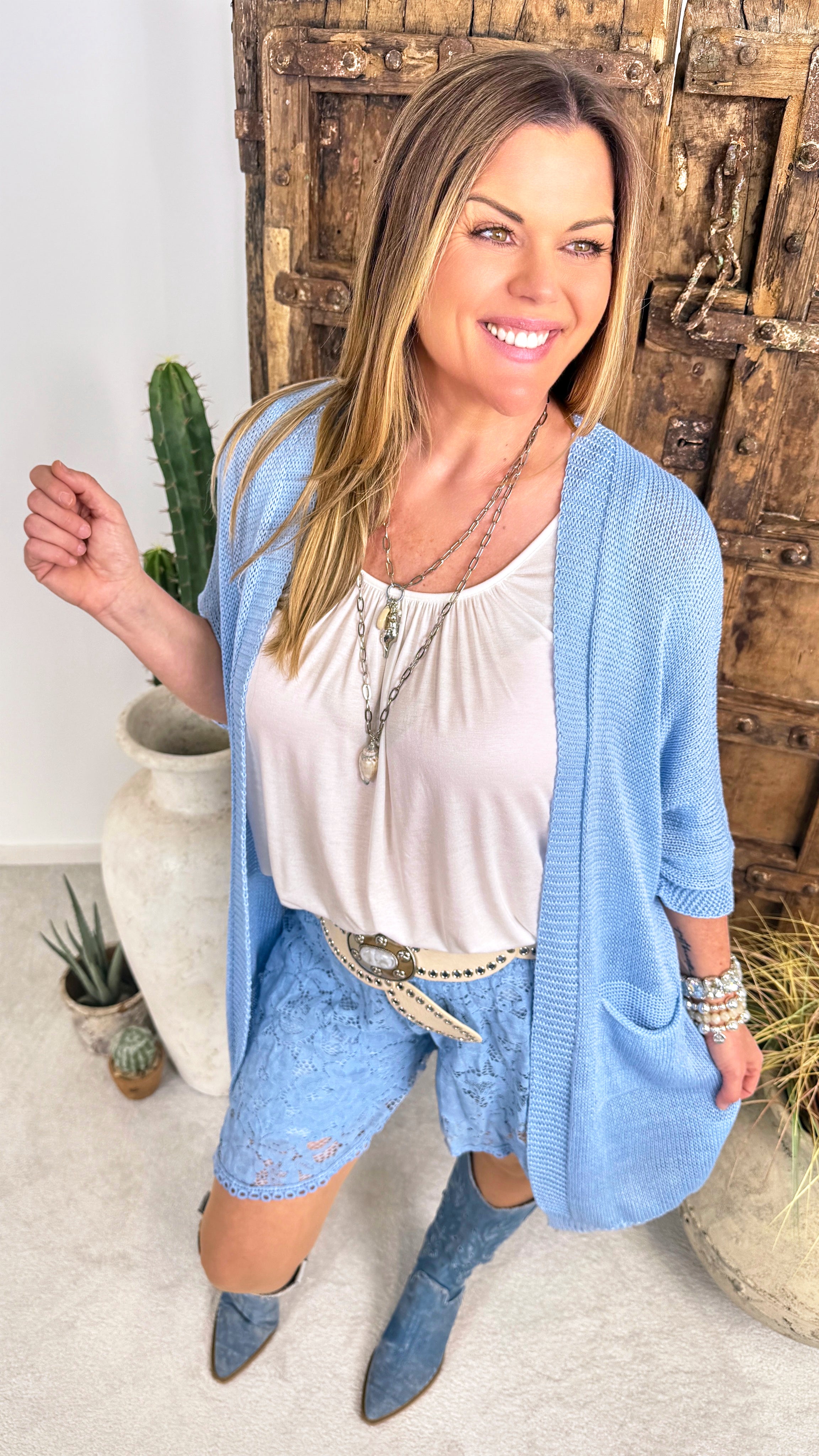 Netz Strickjacke Golden Hour *Hellblau*