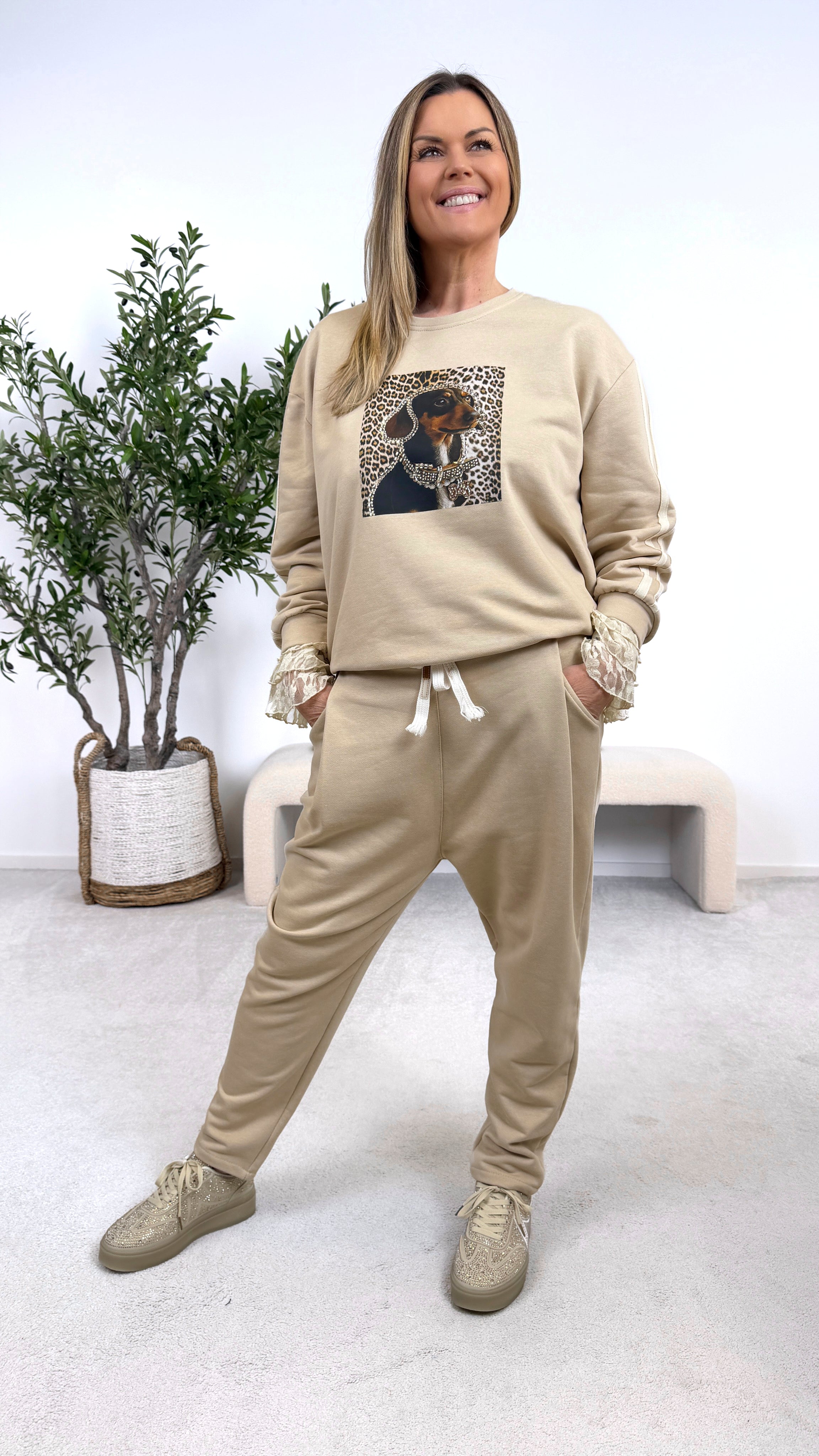 Sweatshirt Leo Dog *Beige*