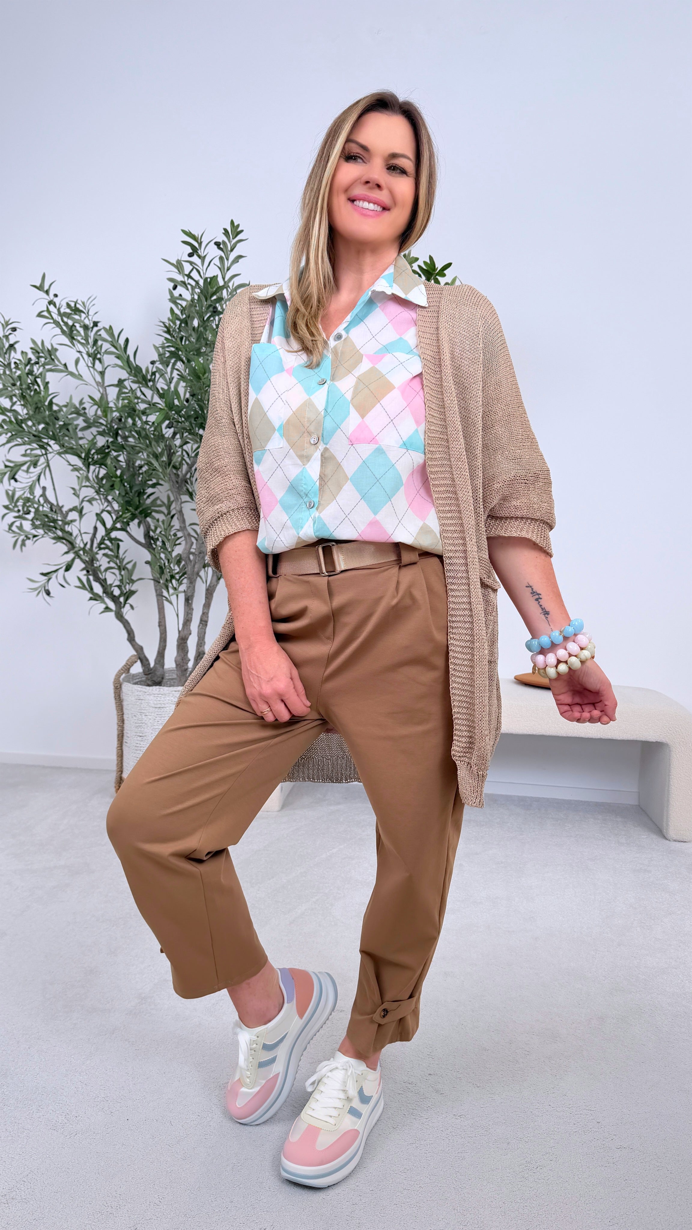 Netz-Strickjacke Turin *Camel-Hell*