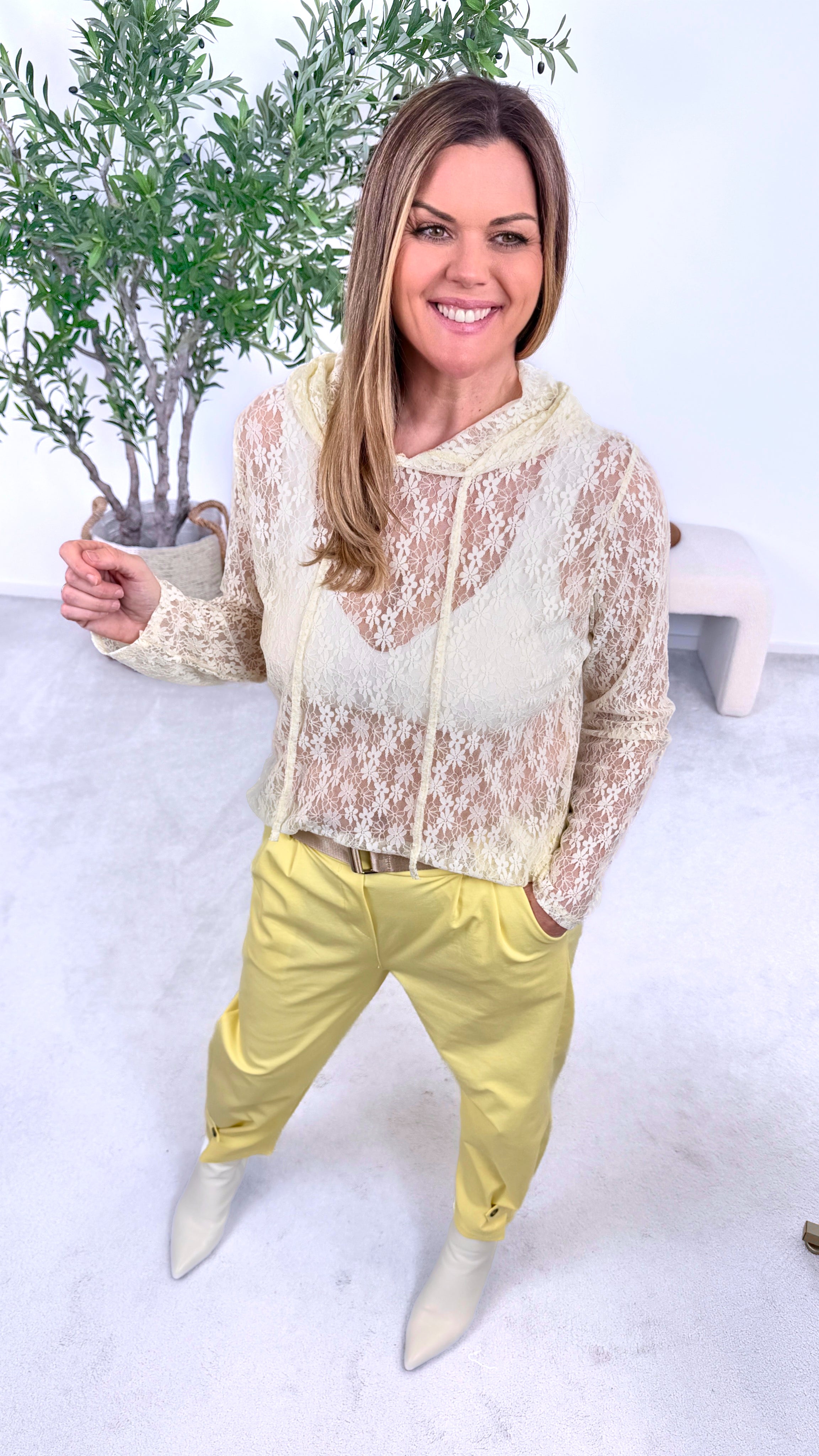 Spitzenshirt Timeless Beauty *Gelb*