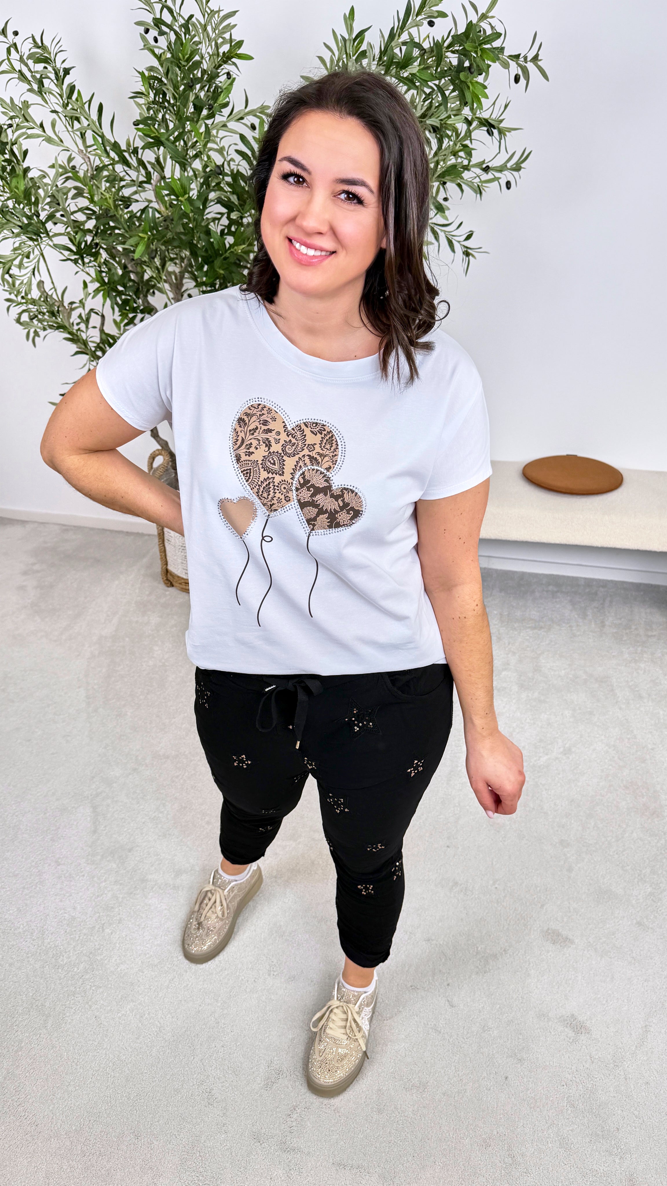 T-Shirt A Lot Of Love