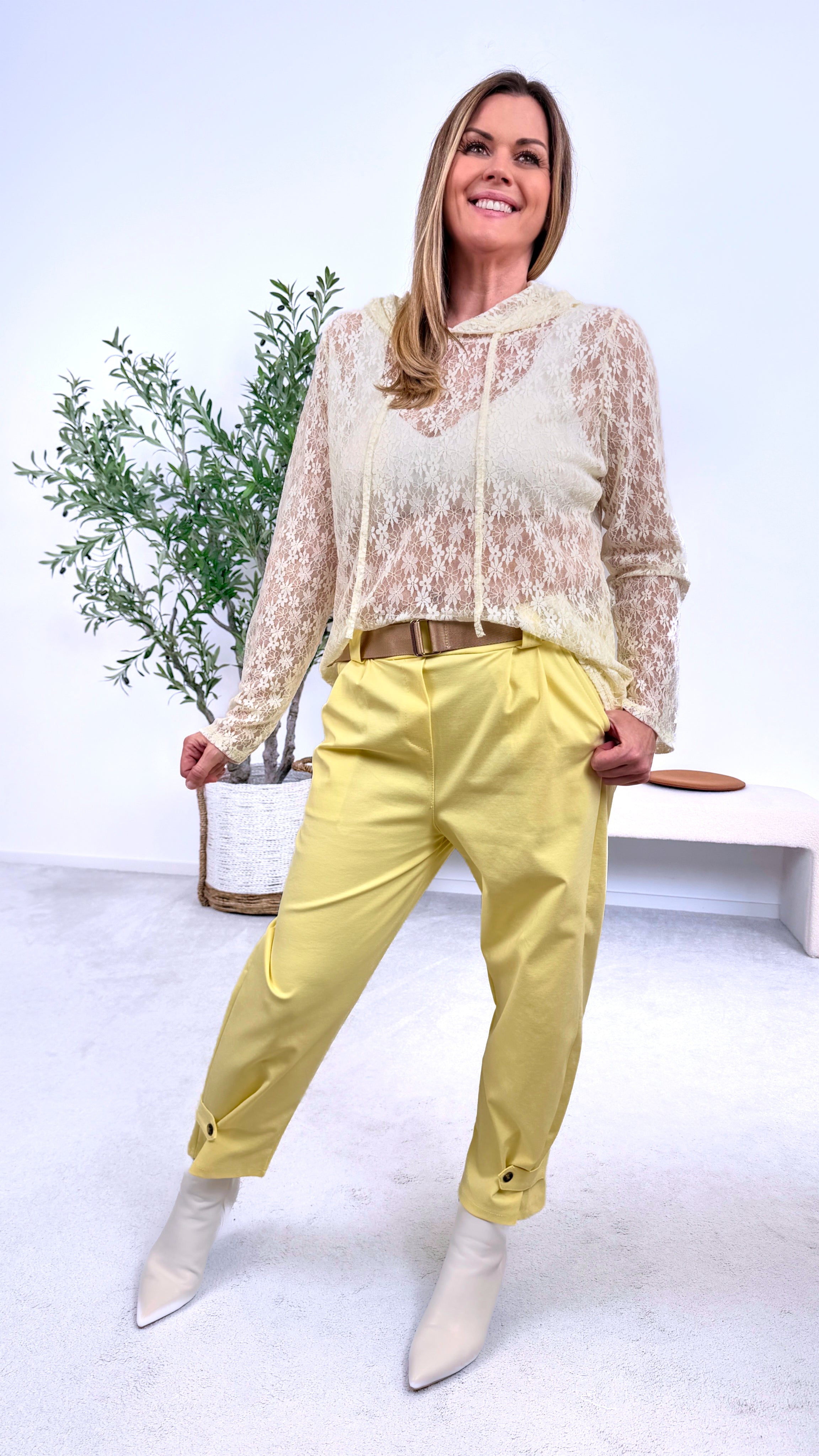 Spitzenshirt Timeless Beauty *Gelb*