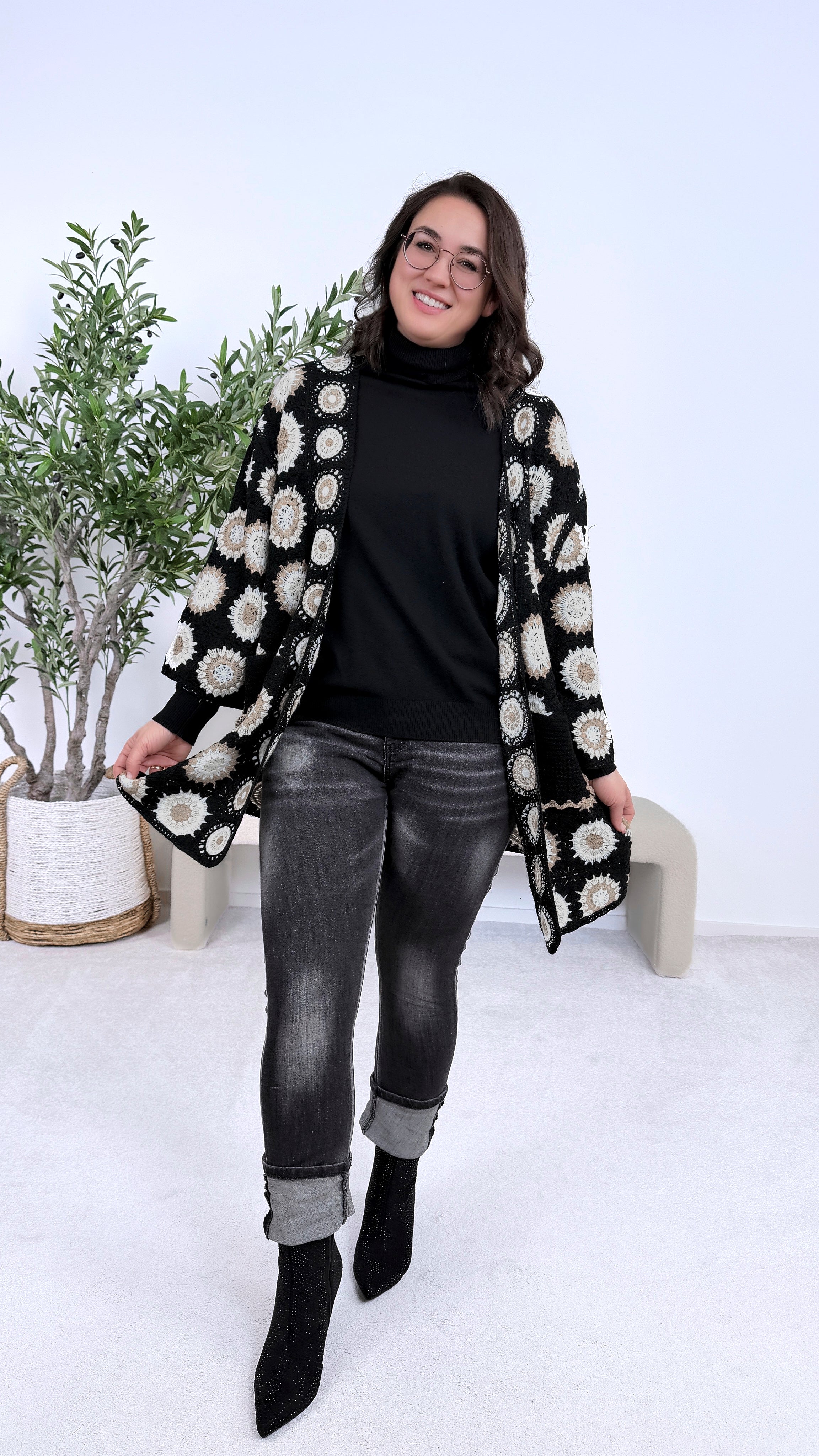 Häkel-Cardigan Festival ZS68042 *Schwarz*