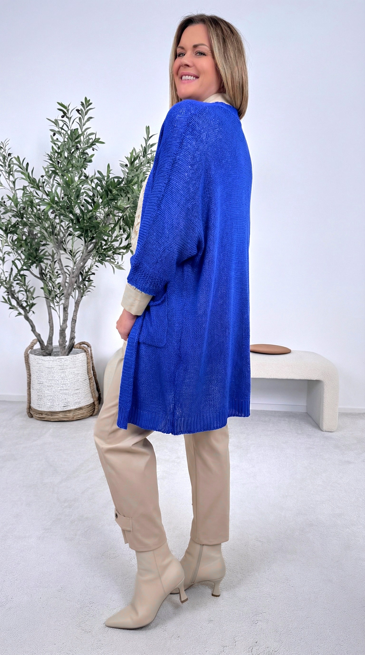 Netz-Strickjacke Turin *Royalblau*