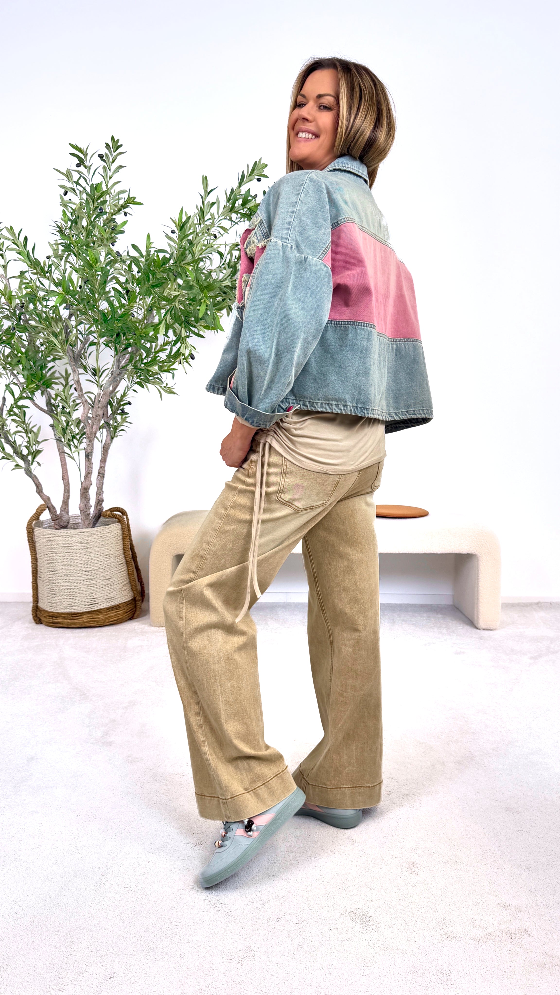 Jeans Earth Queen (JP9094)