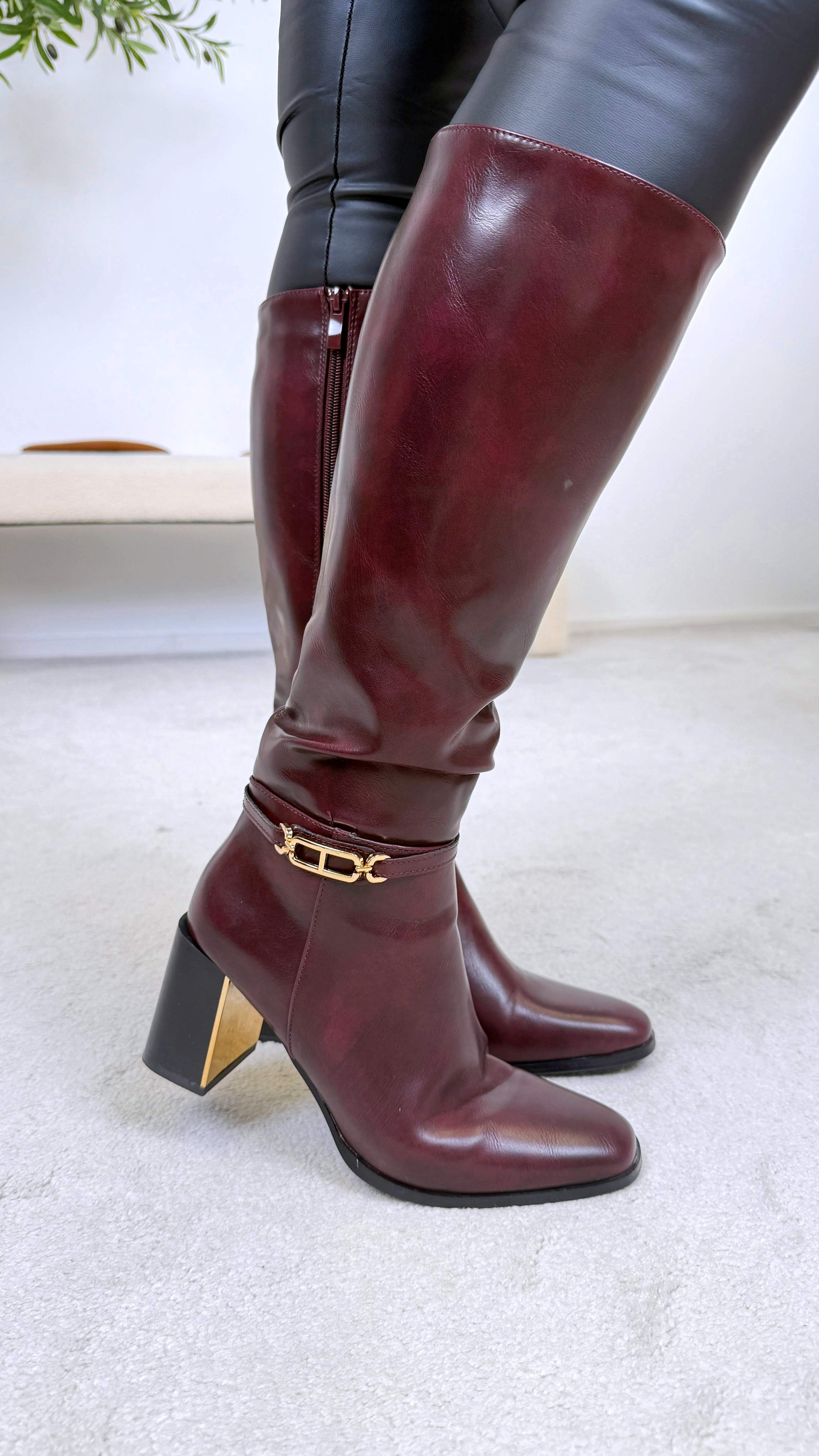 Stiefel Divine Steps *Bordeaux* - Power of Princess