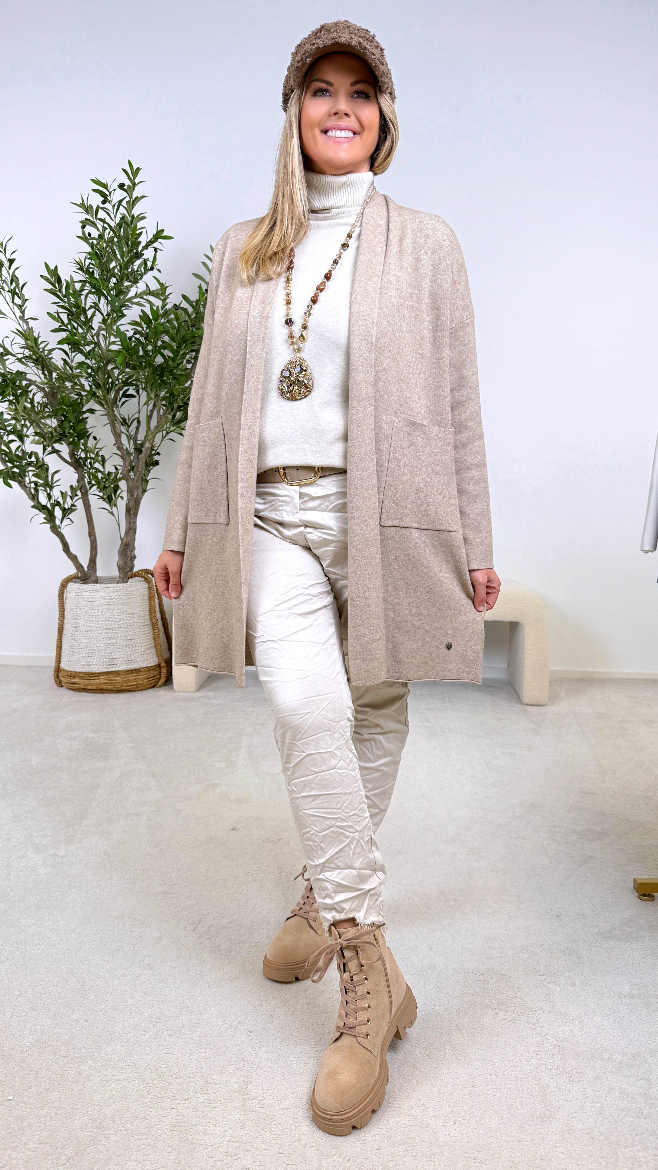 Strickjacke Frosty Glow *Taupe*