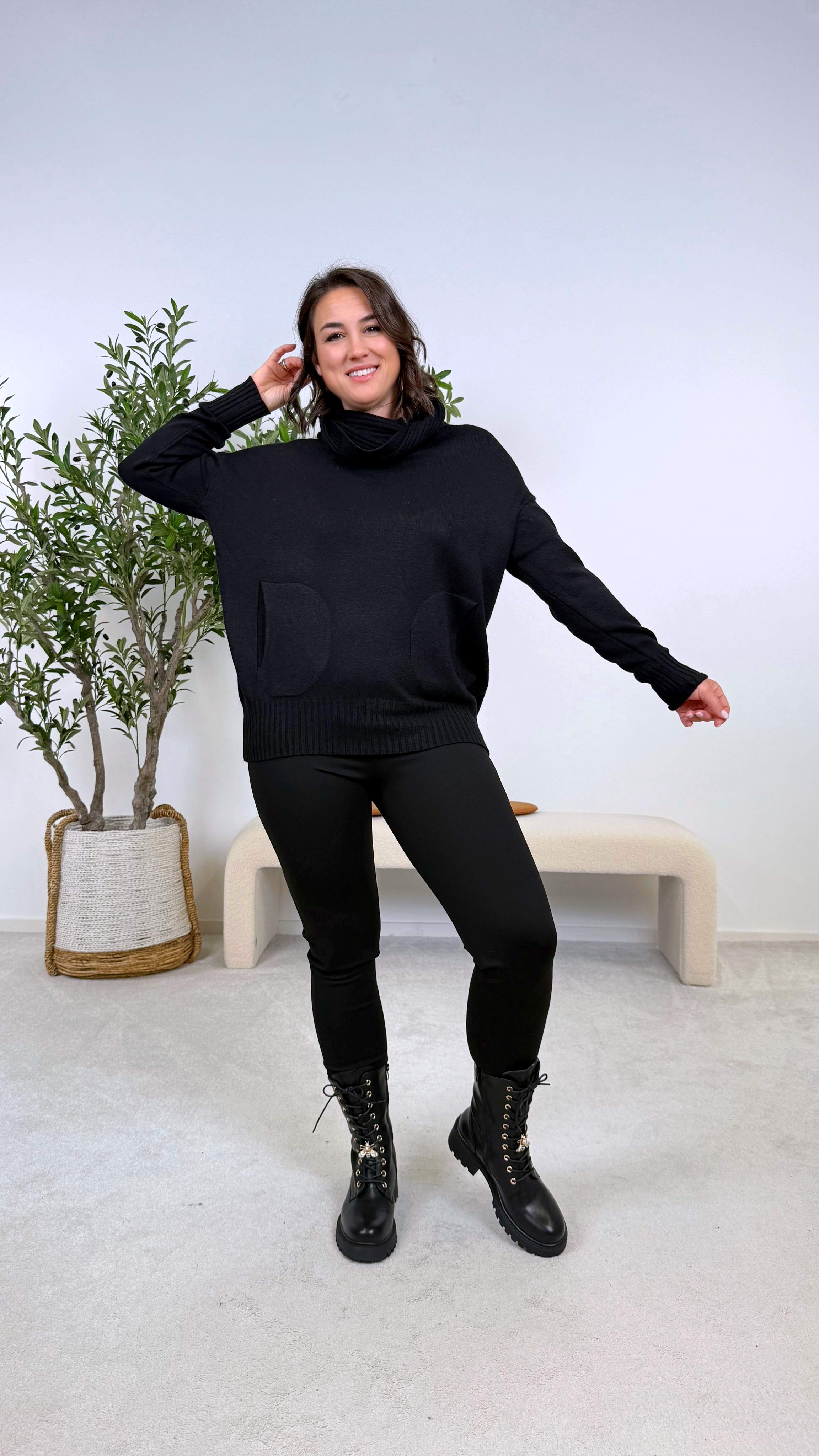 Rollkragenpullover Tabarca *Schwarz* - Power of Princess