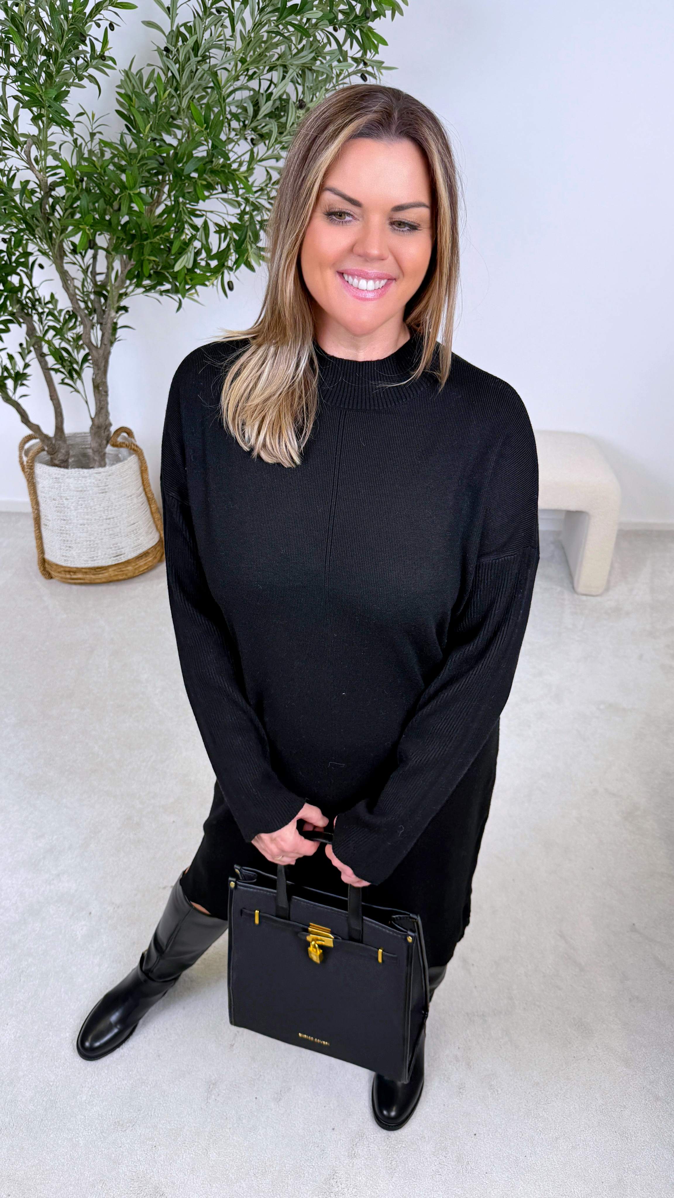 Strickkleid Pure Line *Schwarz*