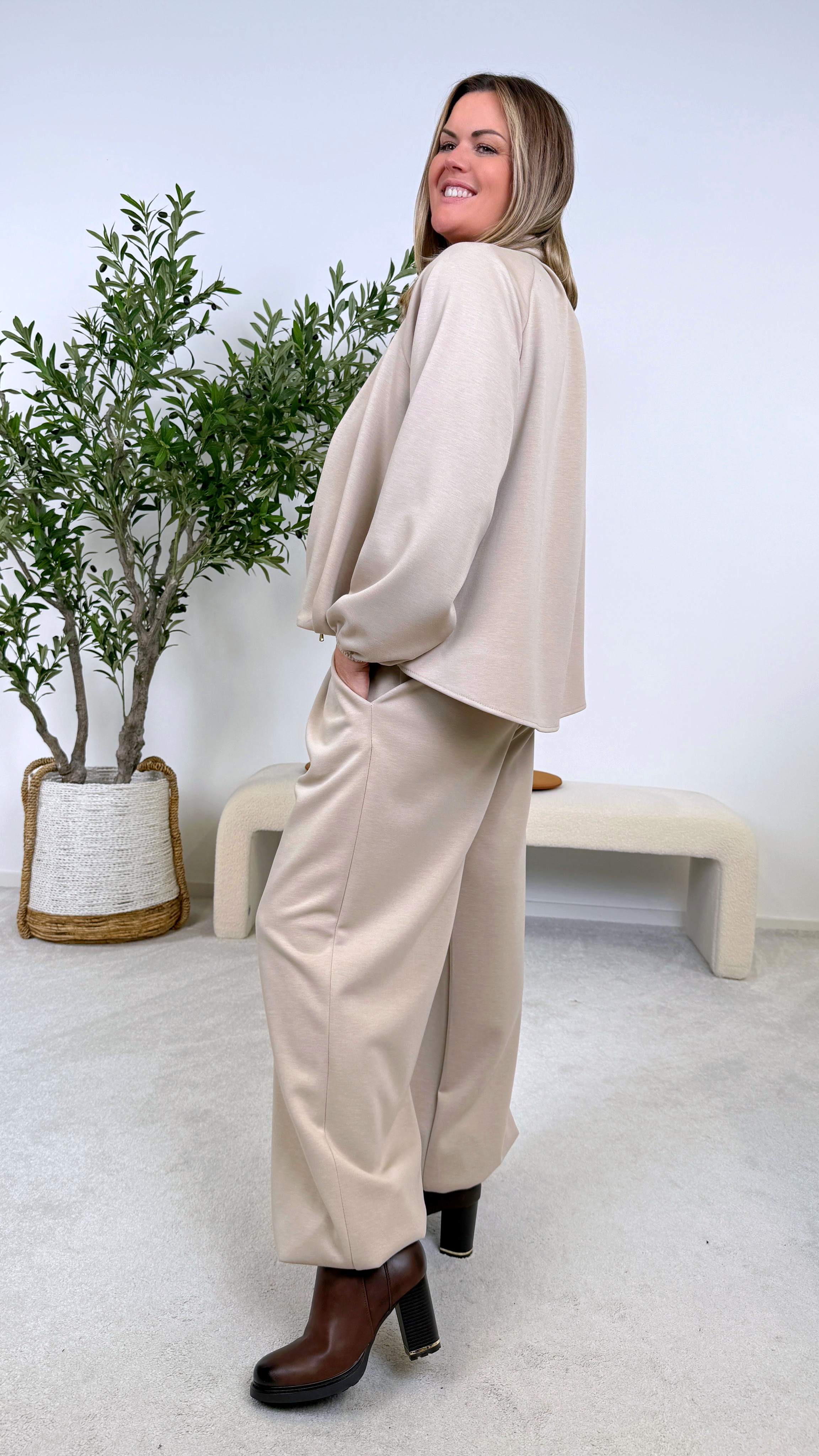 Hose Smooth Attitude *Beige*