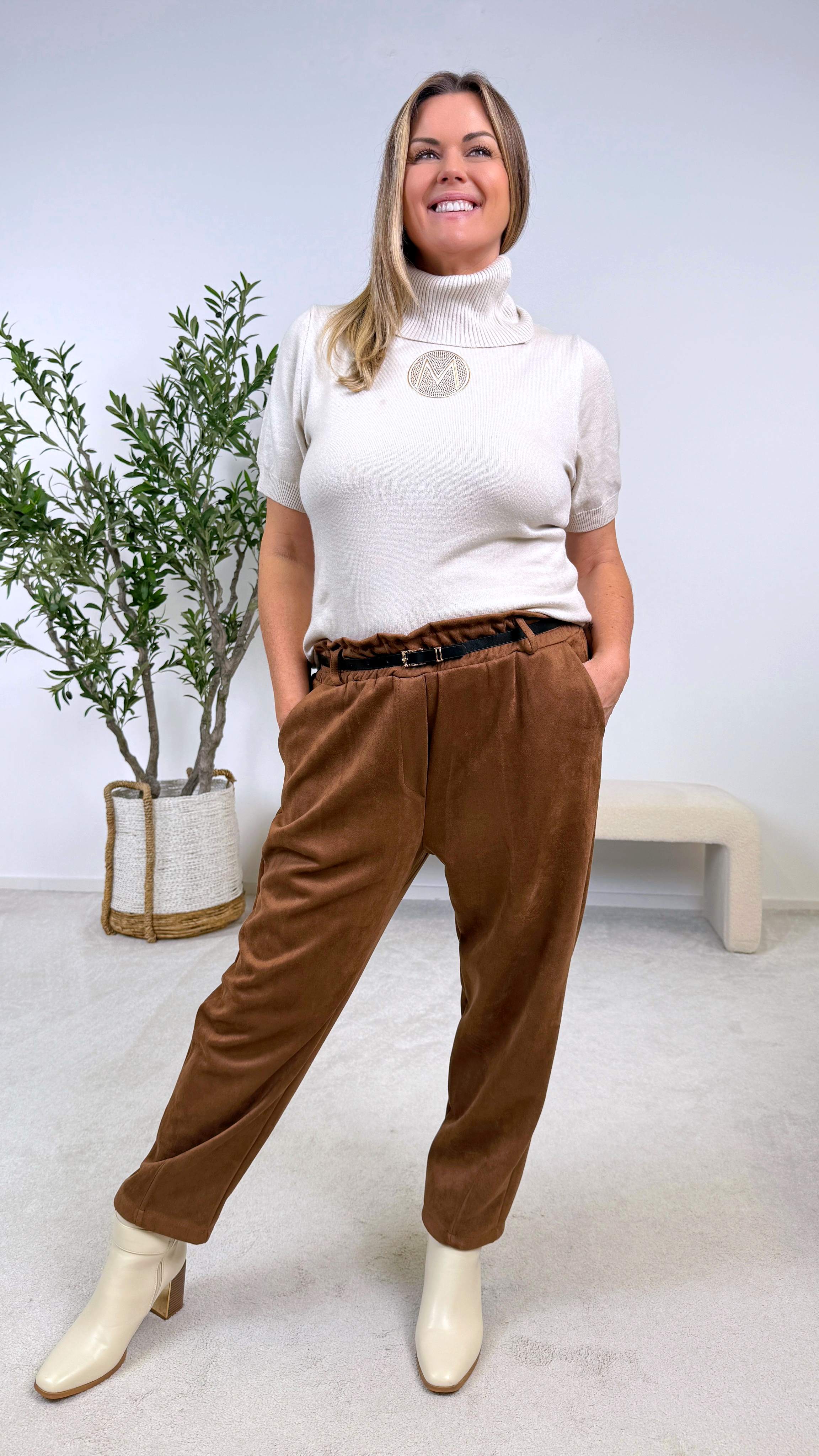 Hose Lara Ease *Schoko*