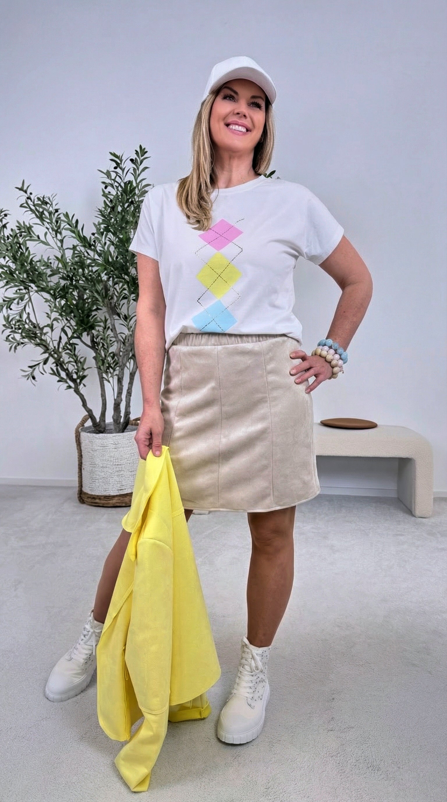 Kurzer Rock Soft Confidence *Beige*