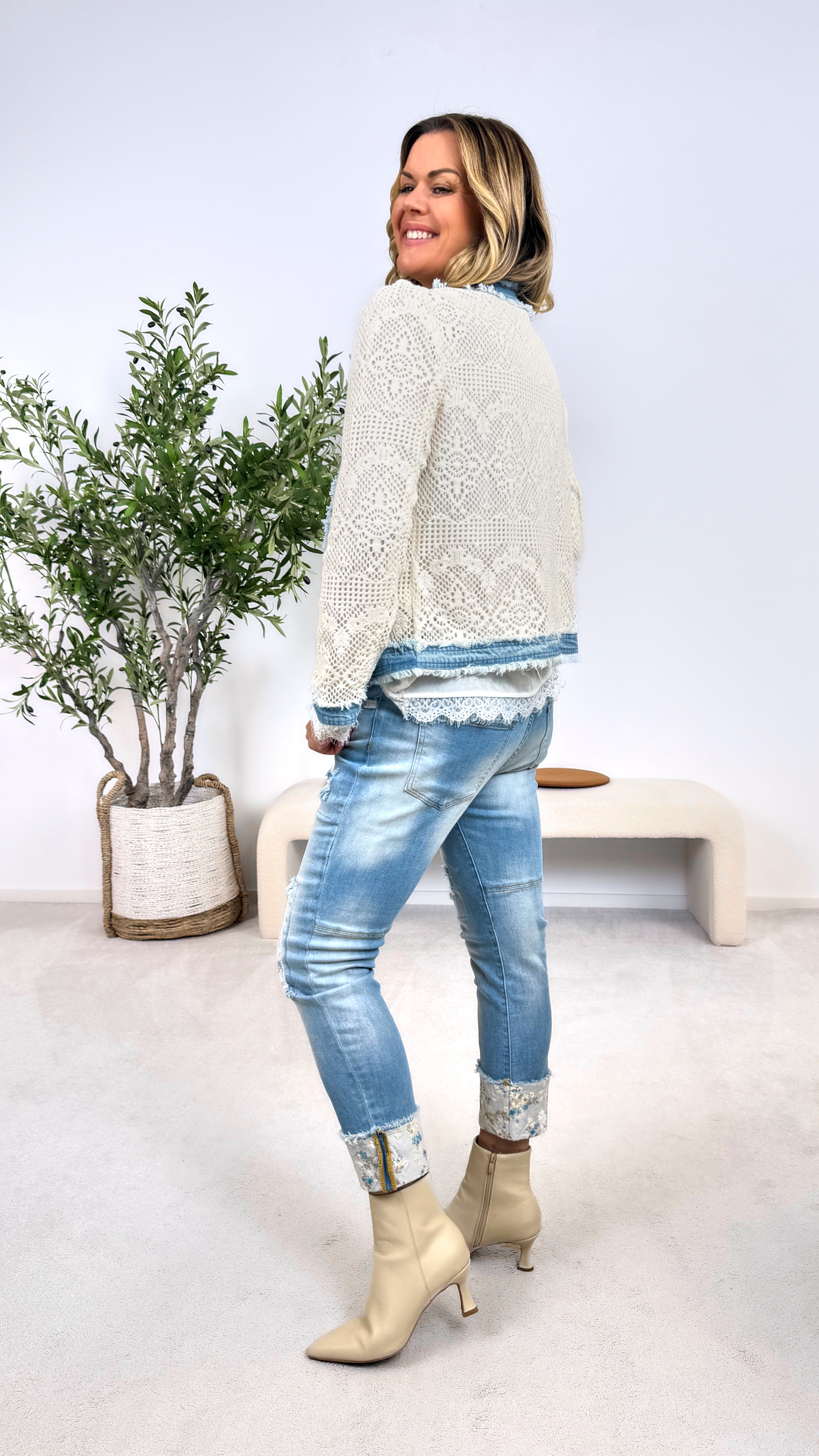 Blazer Flowerlace