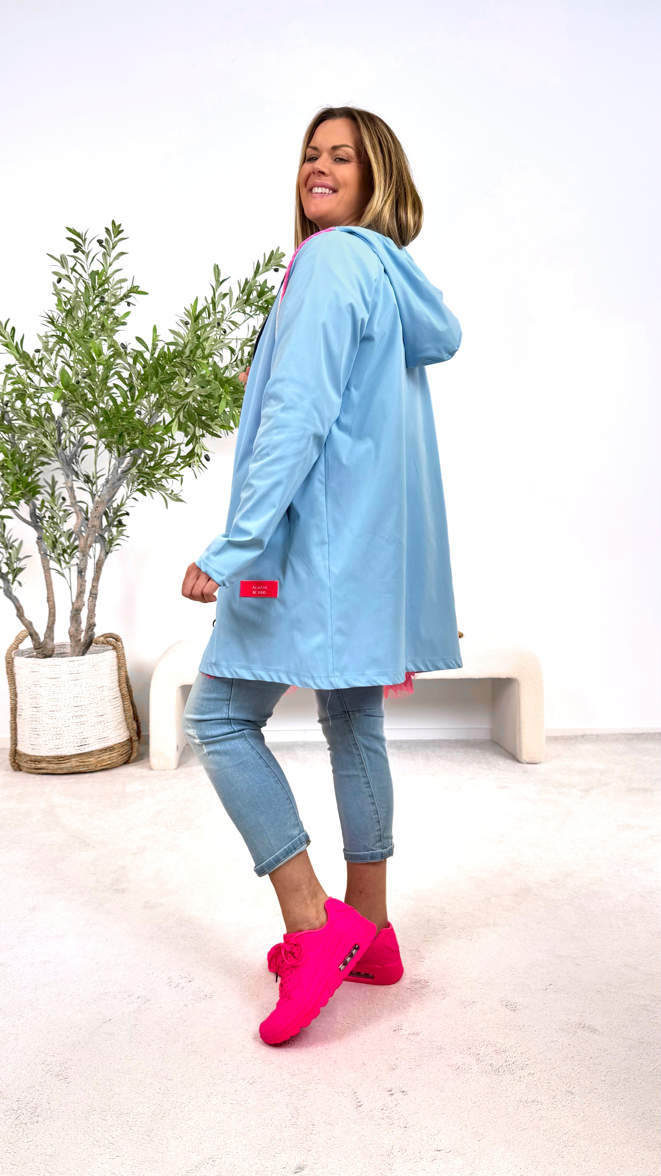 Leichte Jacke Run the World *Blau*