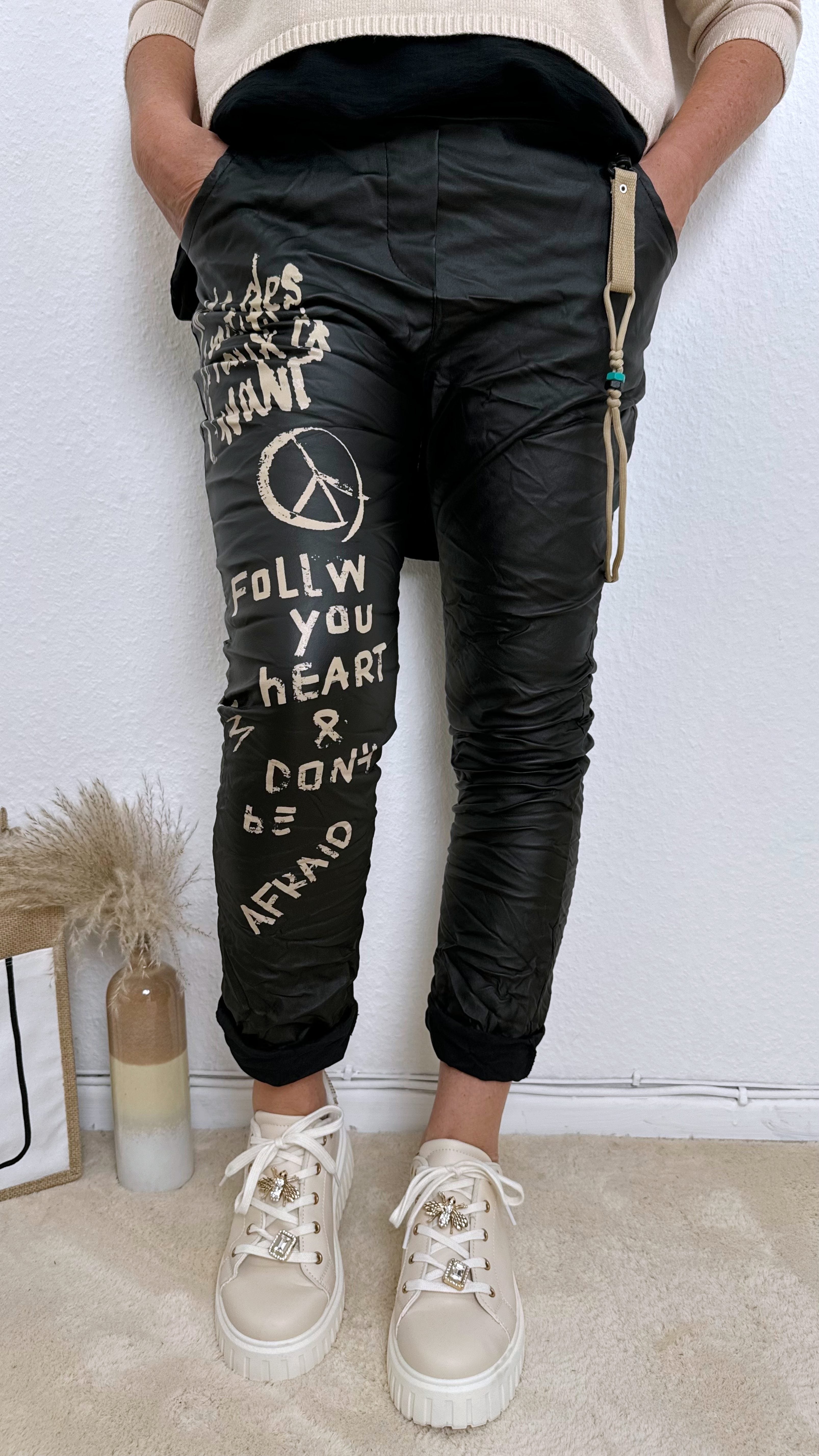 Jogpants Follow Your Heart (5 Farben)