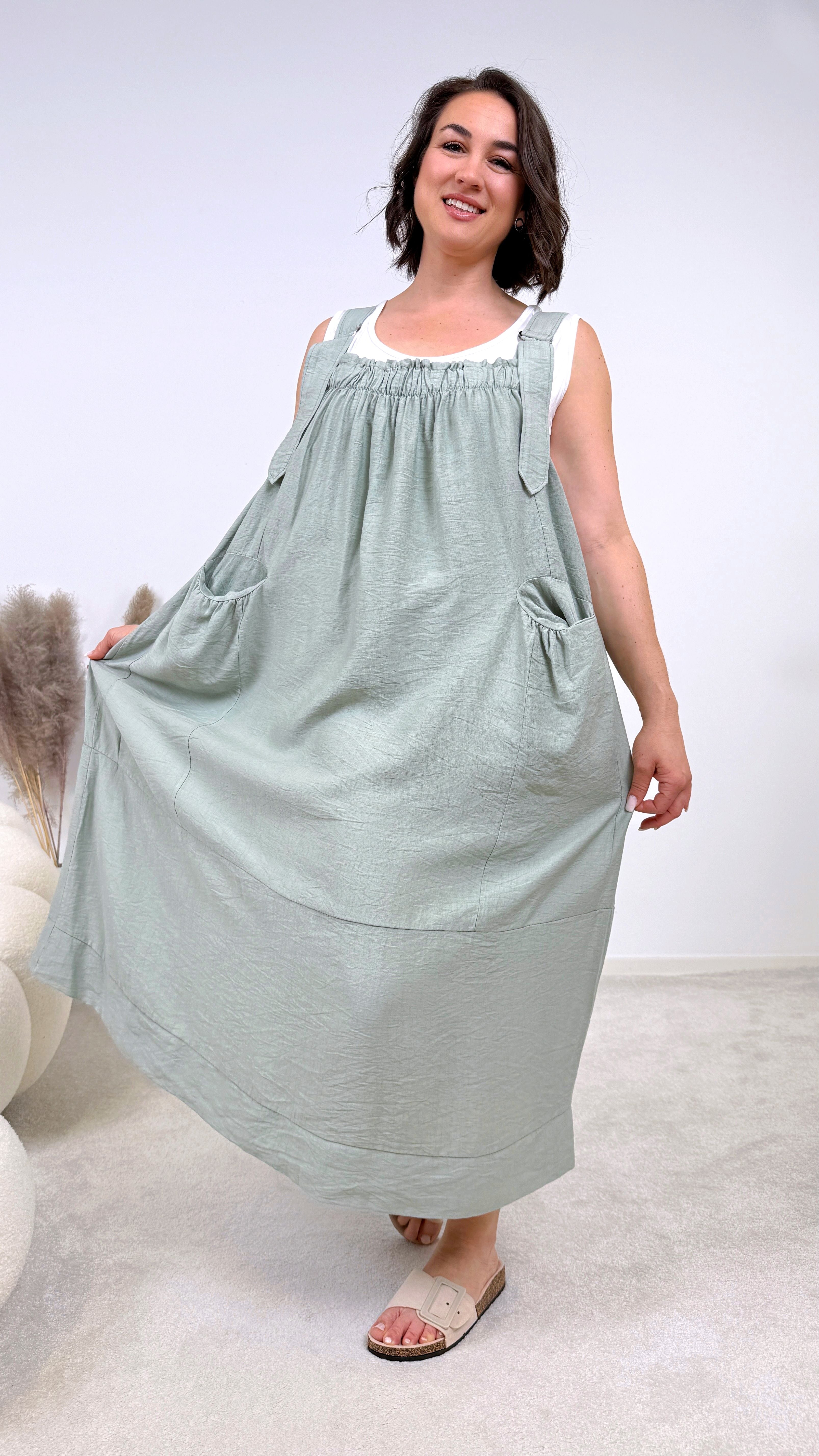 Latz-Kleid Everyday Dress *Salbei* (lieferbar ab 22.4.25)