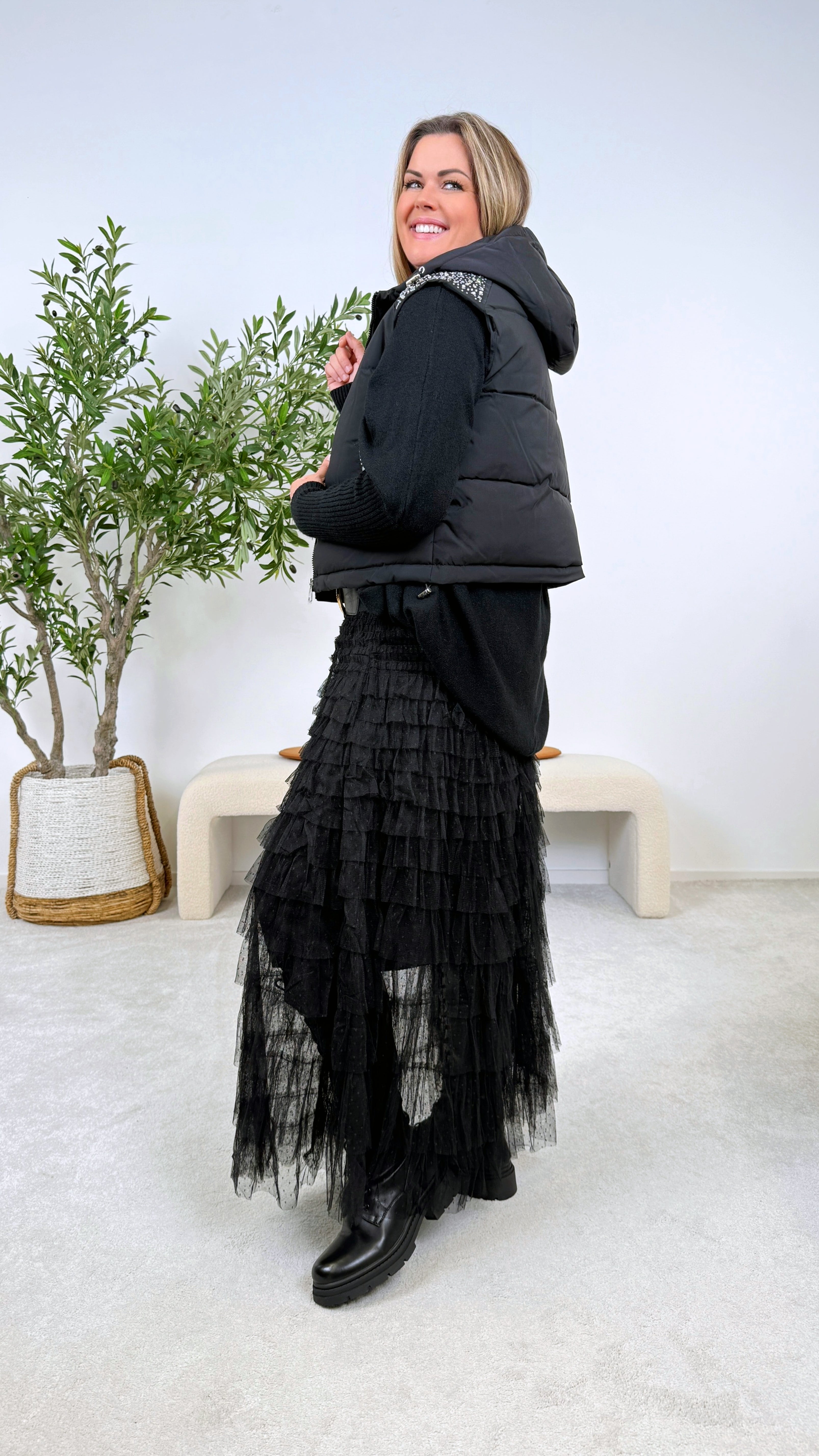 Kurze Weste Isara (2 Farben)