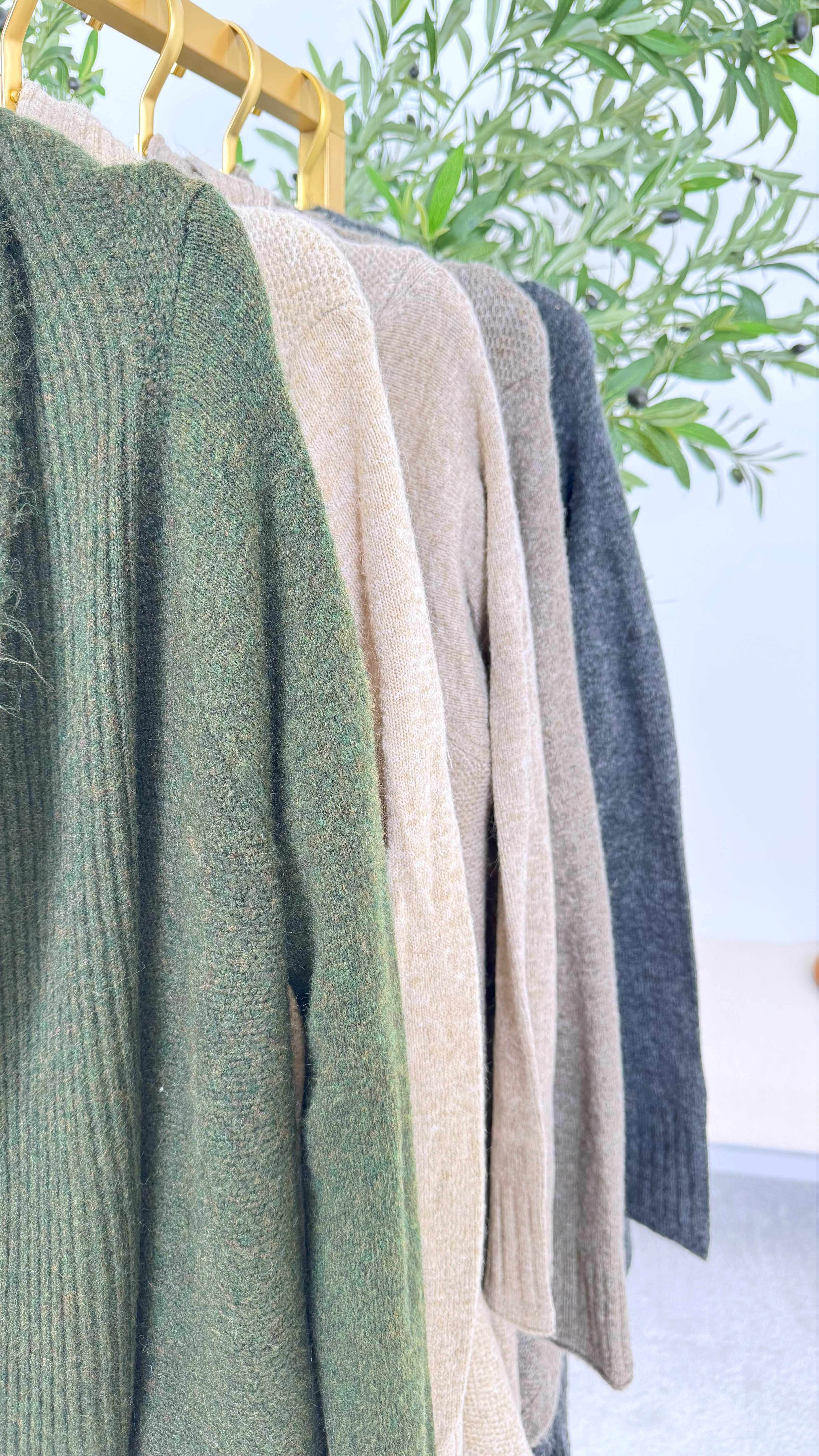 Strickjacke Eclipsa (5 Farben) - Power of Princess