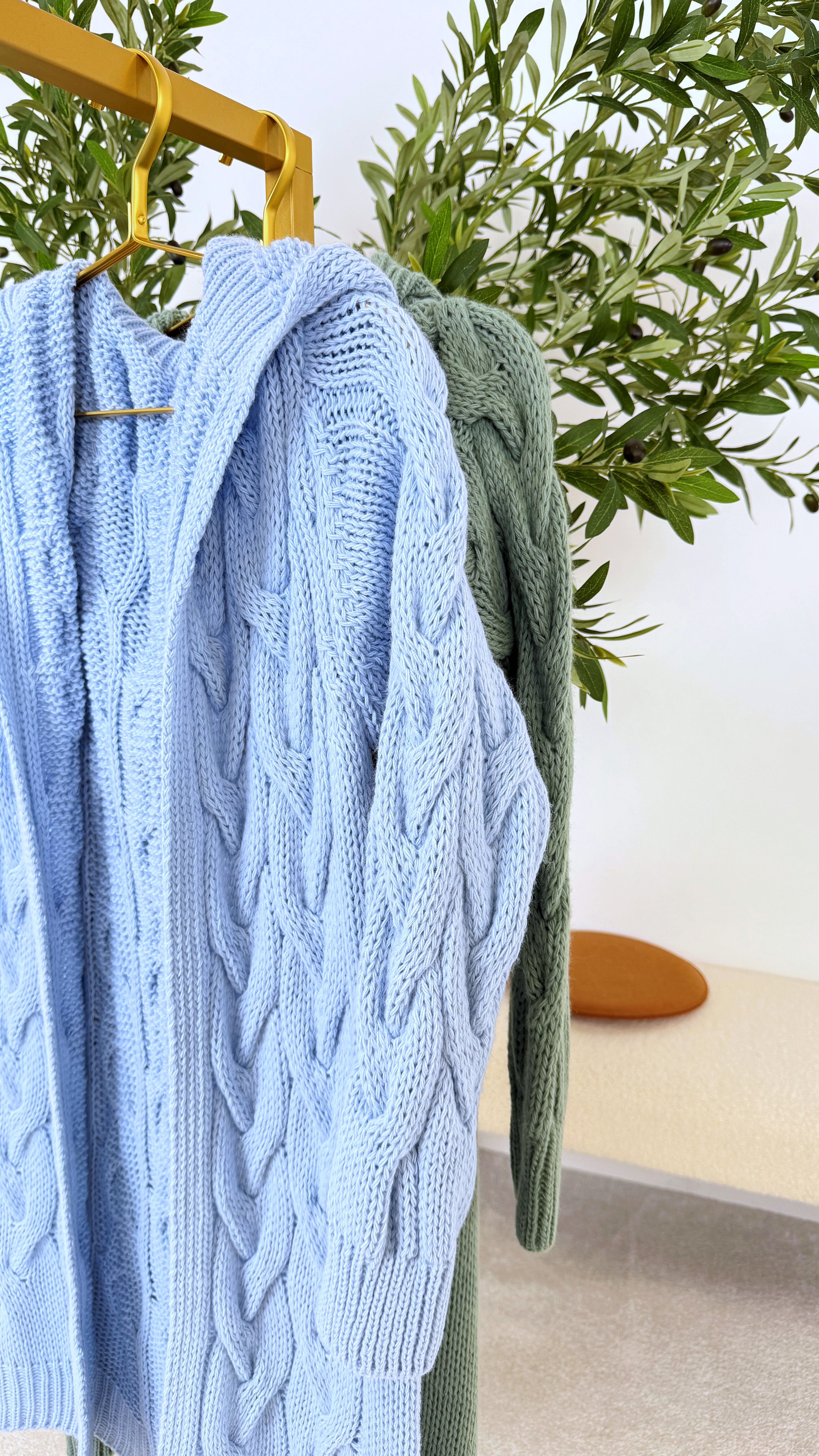 Strickjacke Zynara (13 Farben)