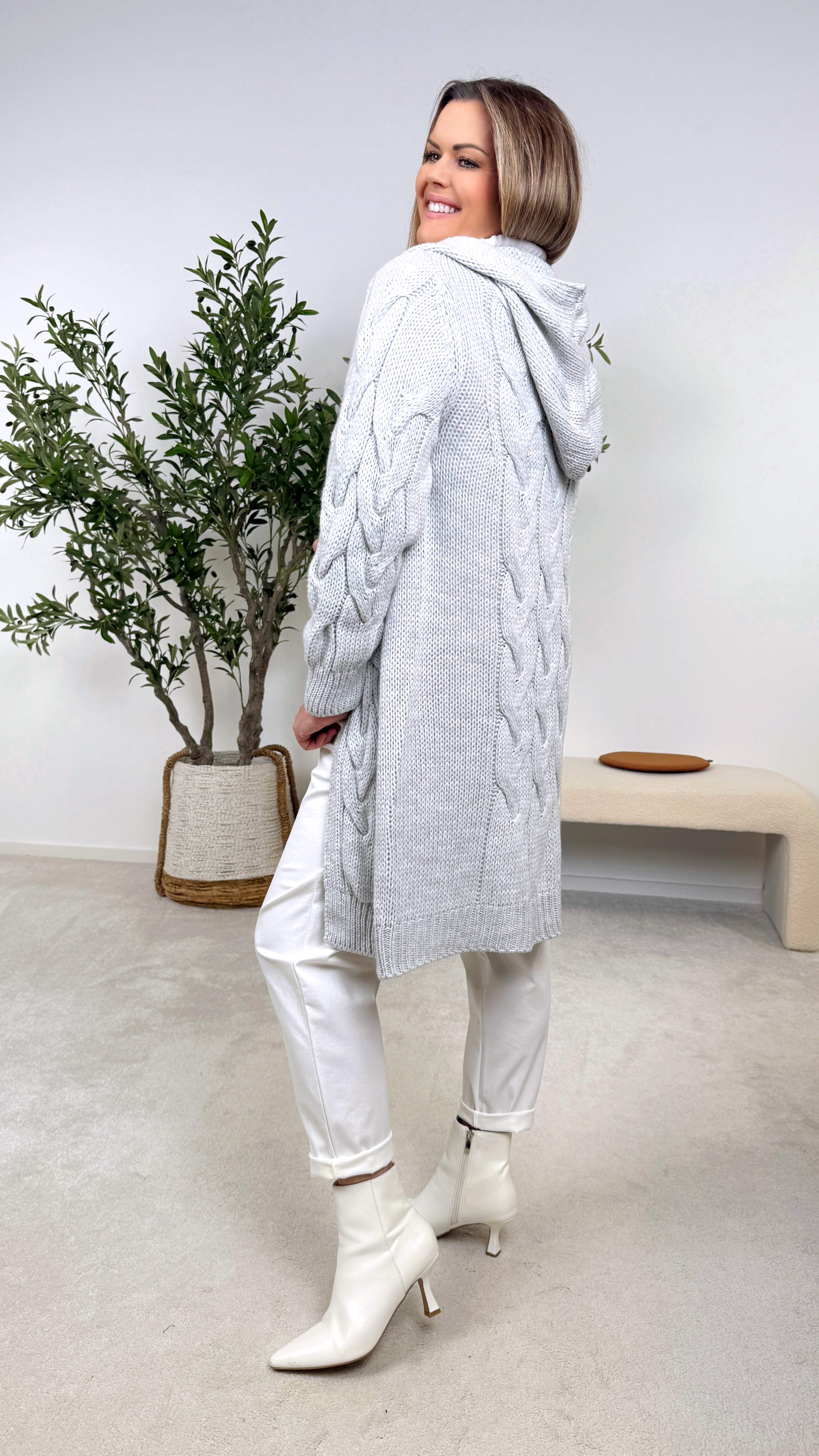 Strickjacke Zynara (13 Farben)