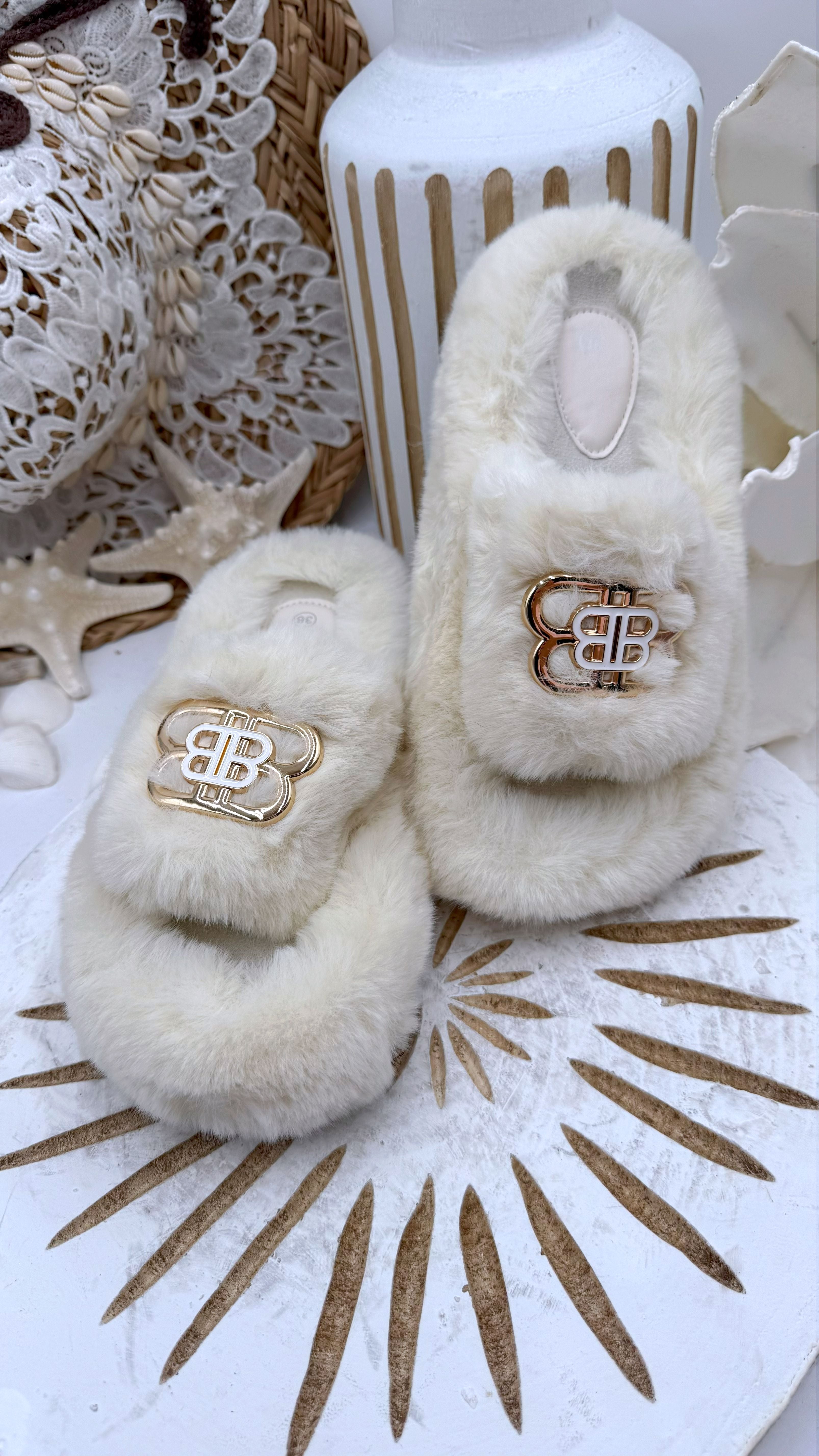 Hausschuhe Princess Feet *Creme*