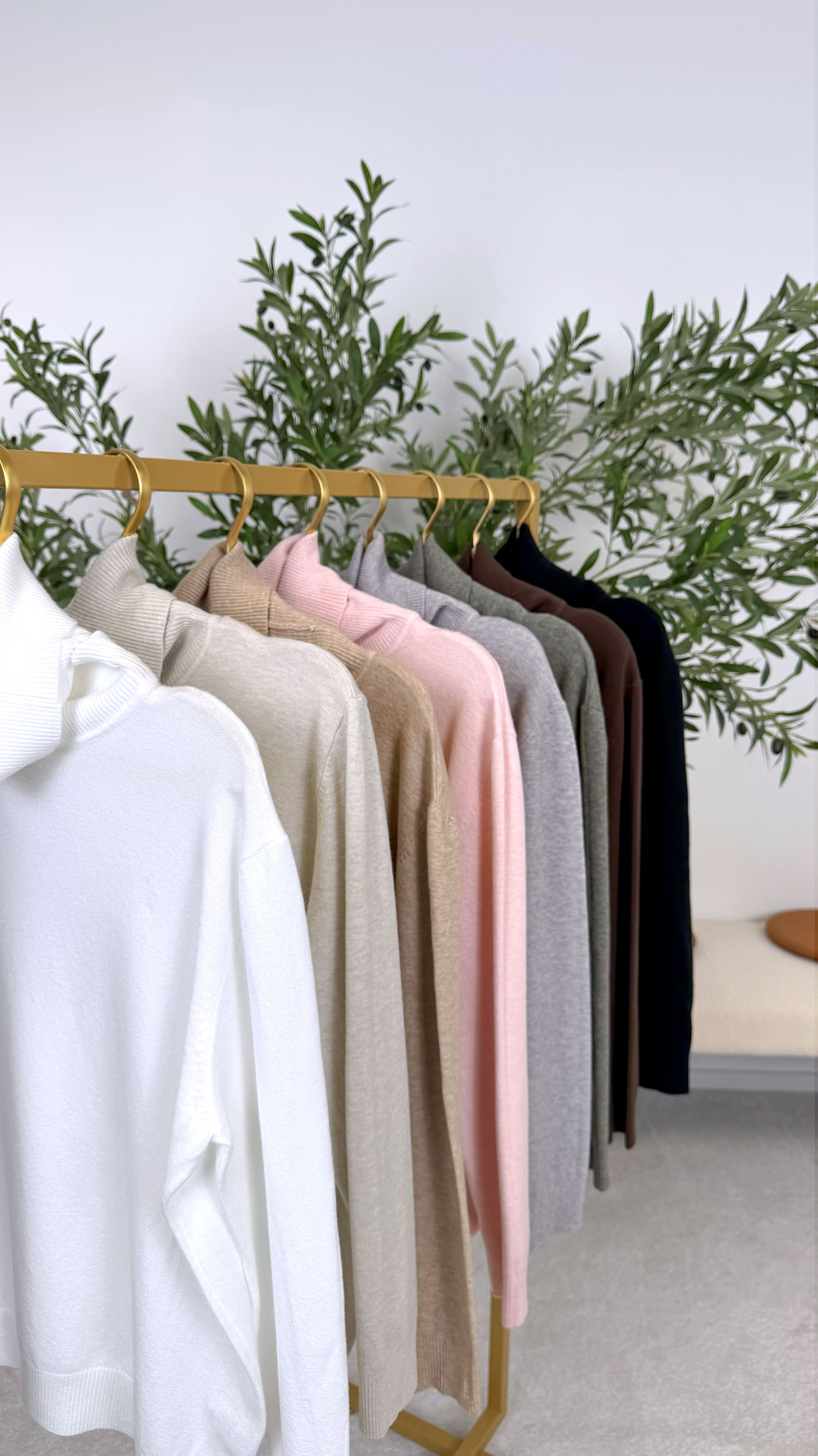 Rollkragenpullover Skin Kiss (12 Farben)