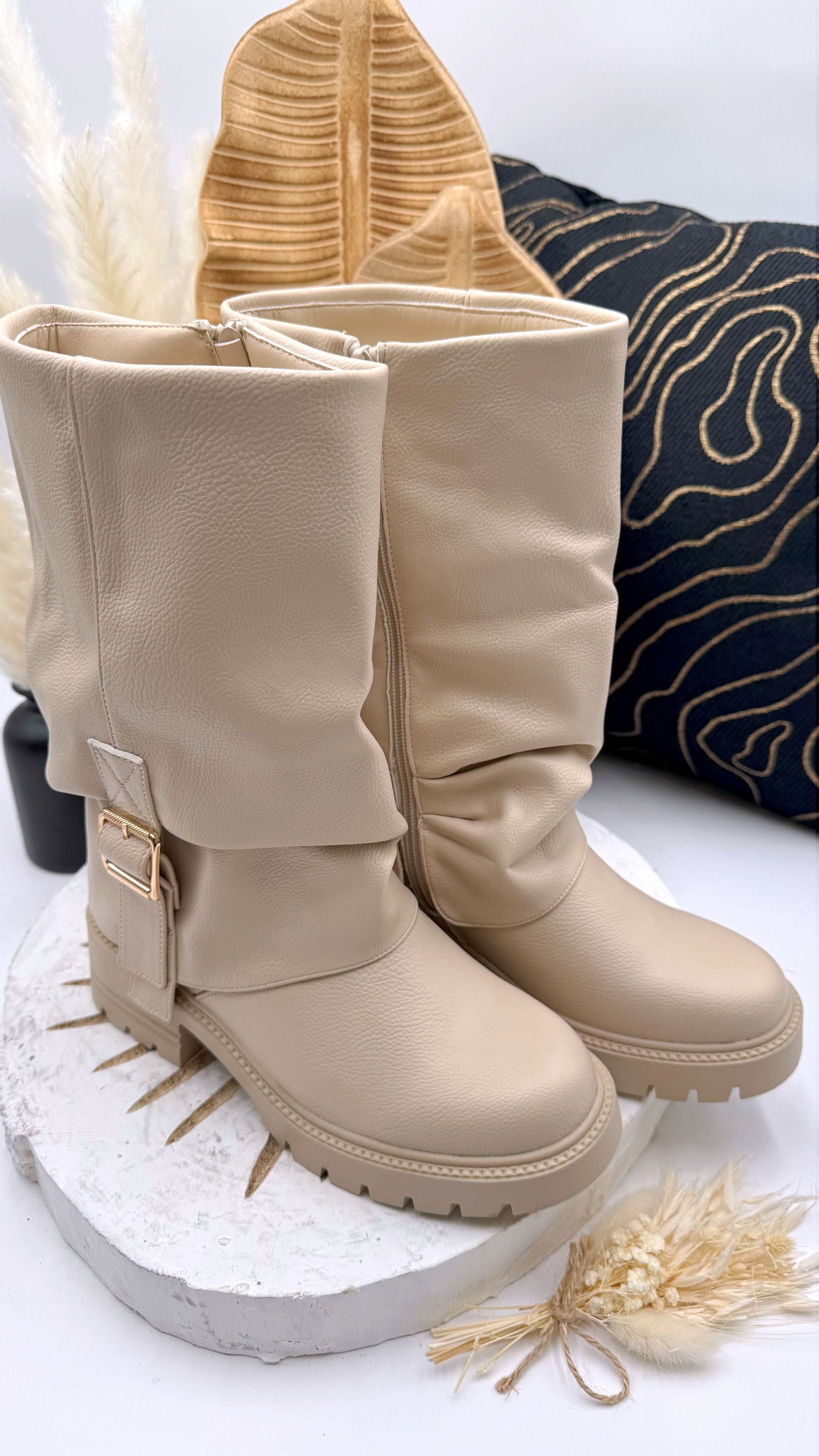 Boots Wired Walk *Beige* - Power of Princess