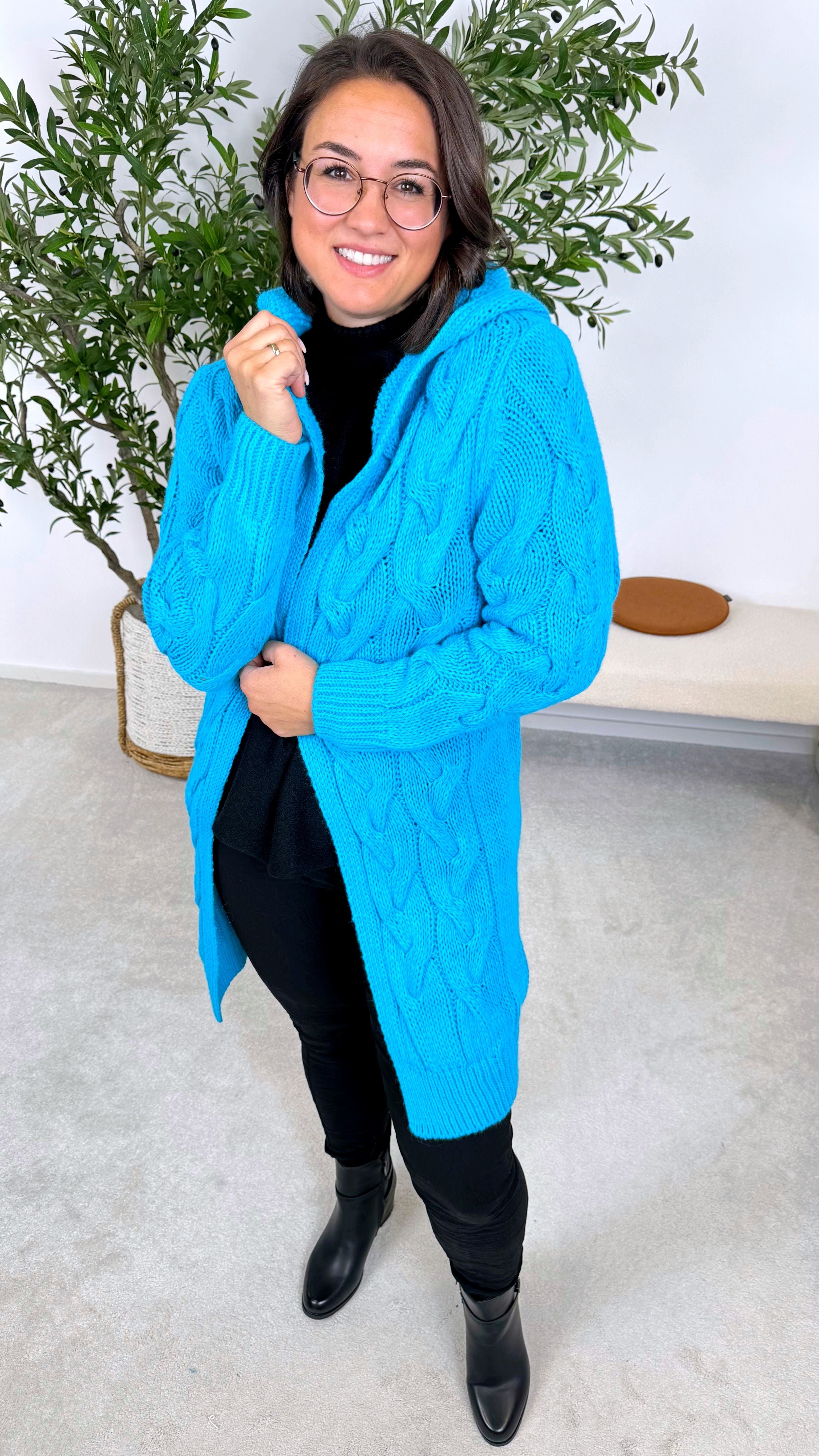 Strickjacke Zynara (13 Farben)