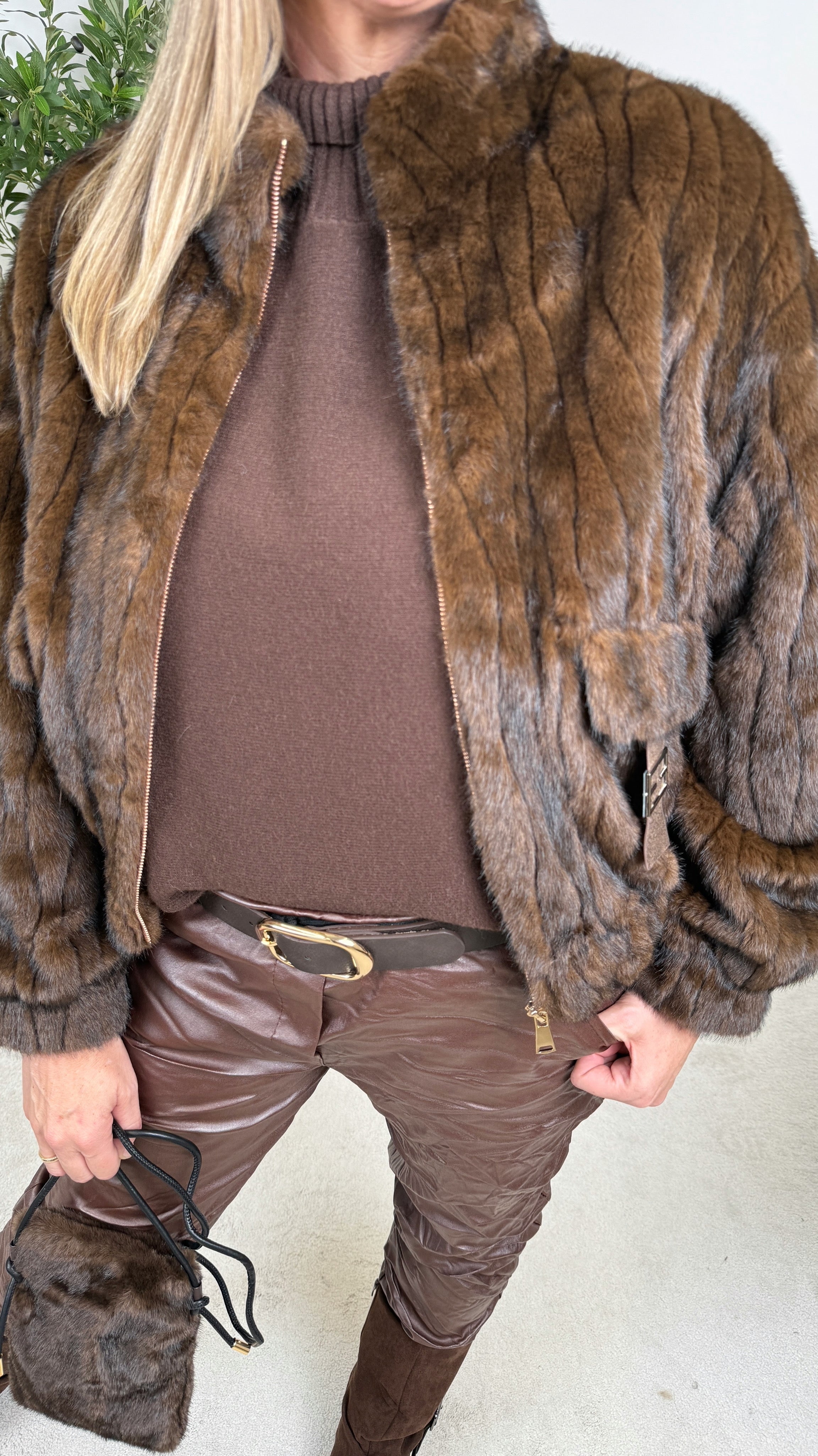 Kurze Jacke Auric Fur (3 Farben)