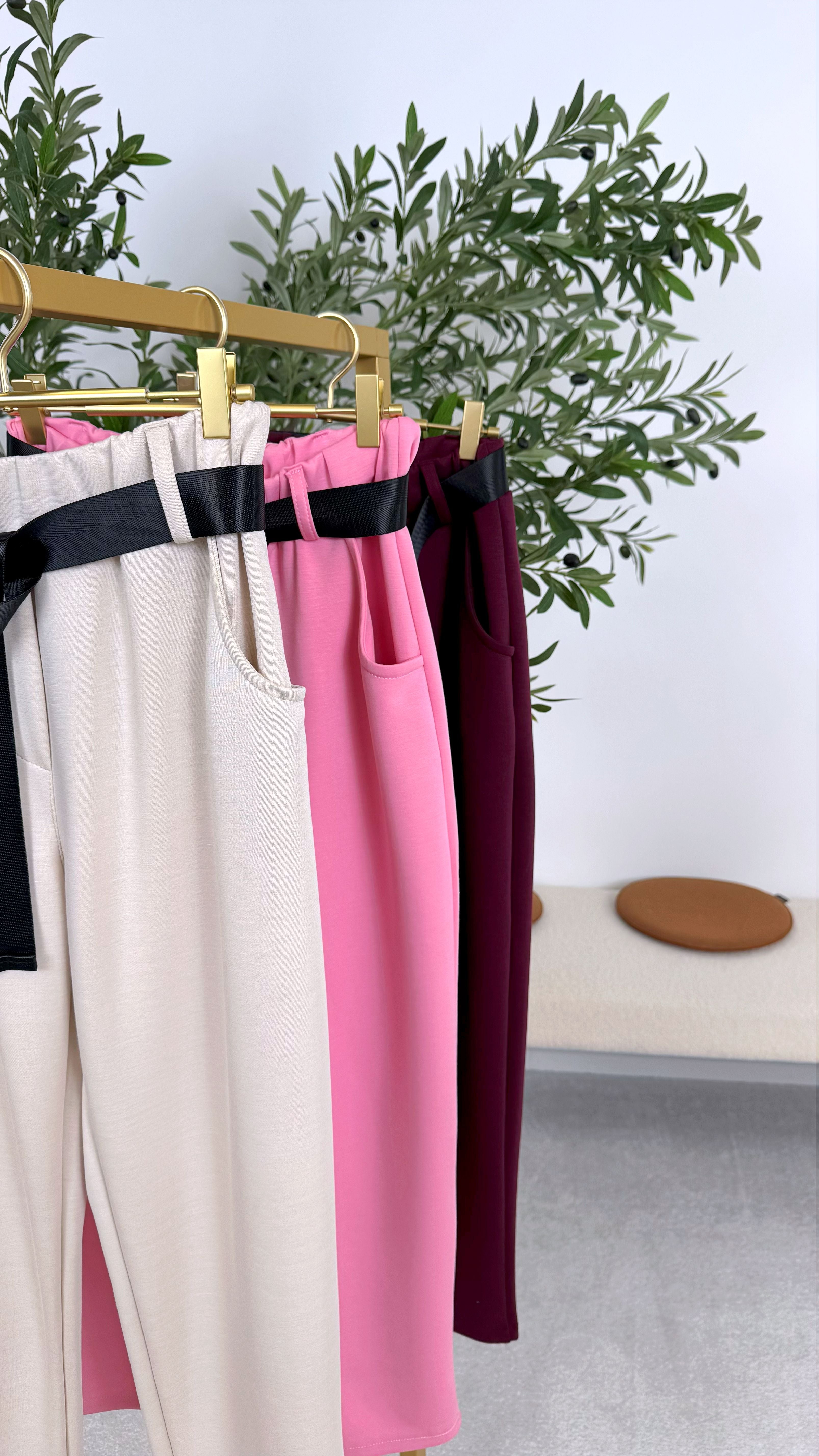 Hose Liora (5 Farben)