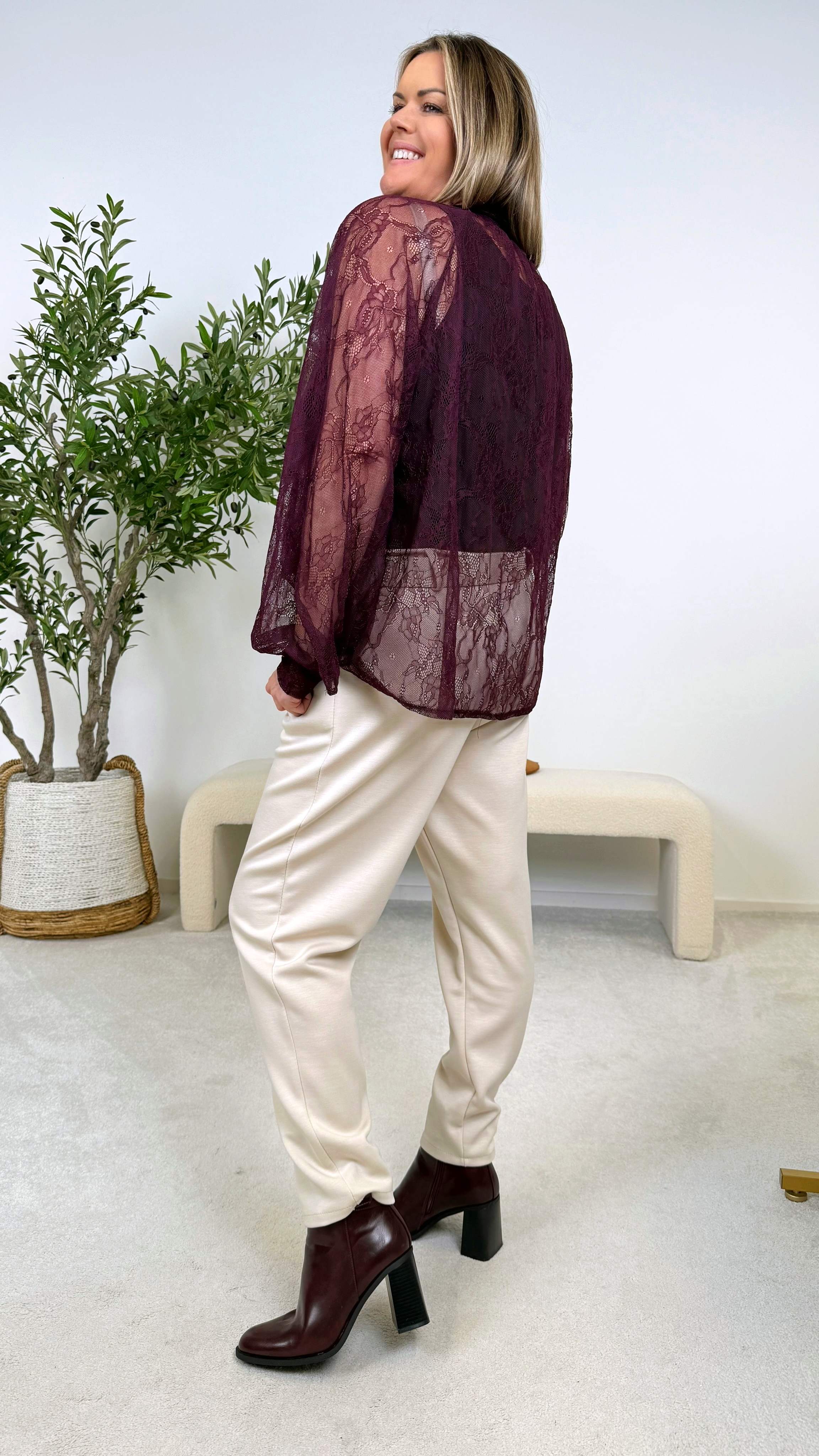 Hose Liora (5 Farben)