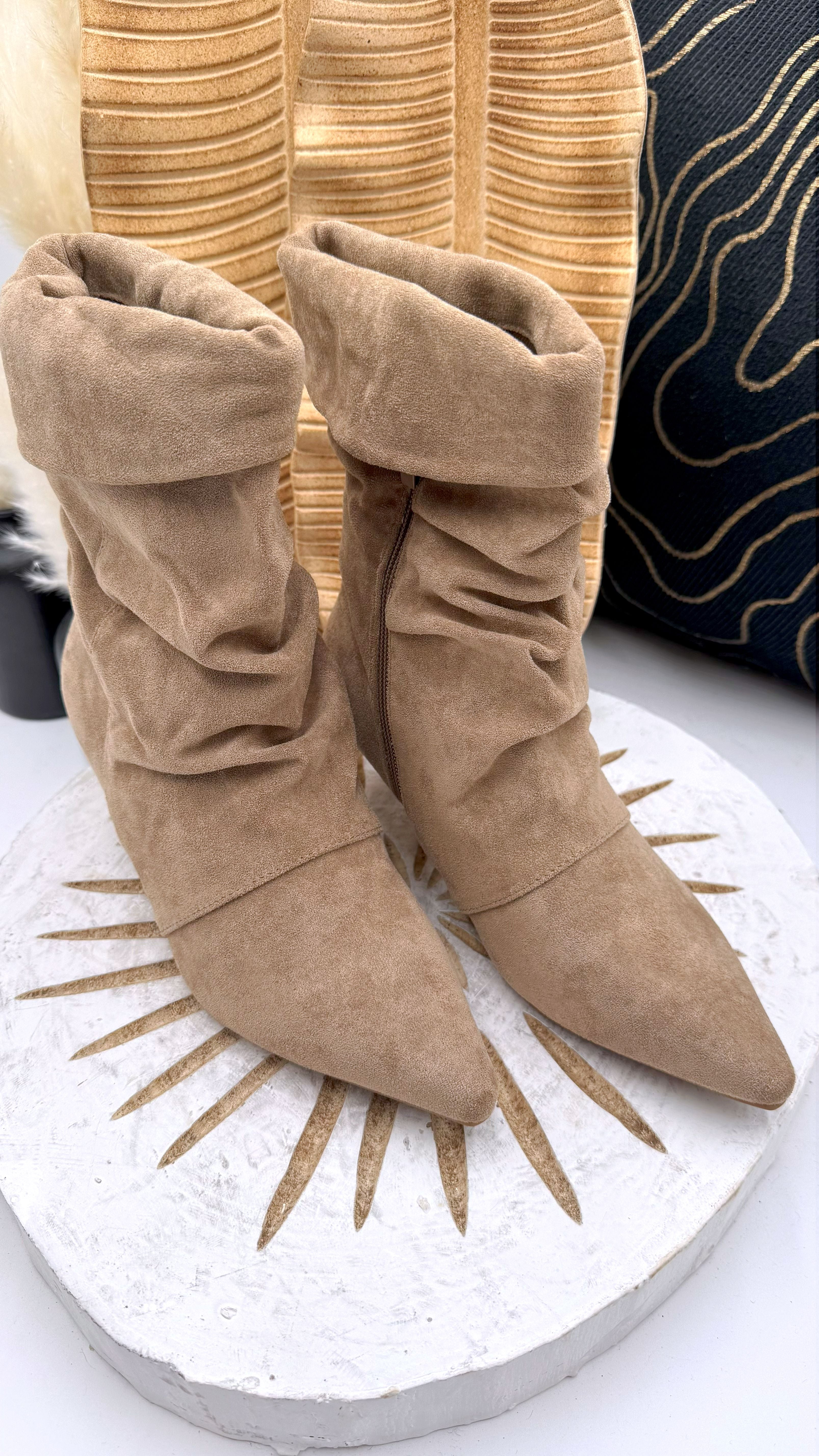 Stiefellette Velouria *Camel*